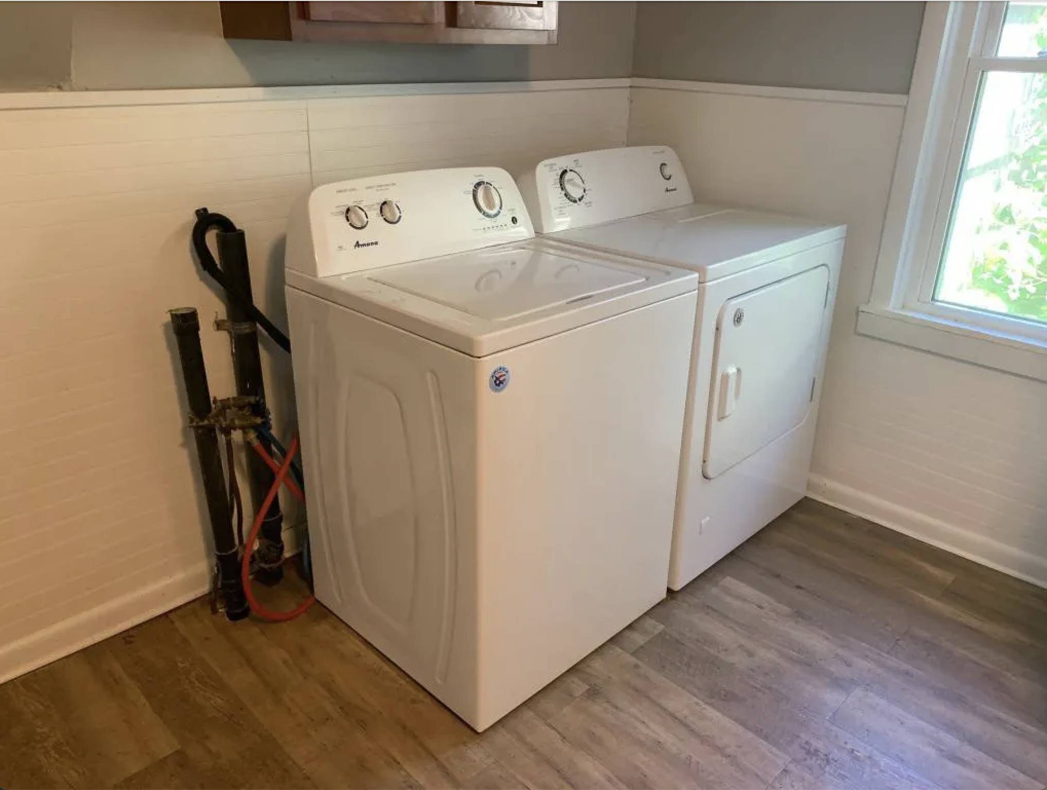 Saint Paul, MN 55106,503 Forest ST