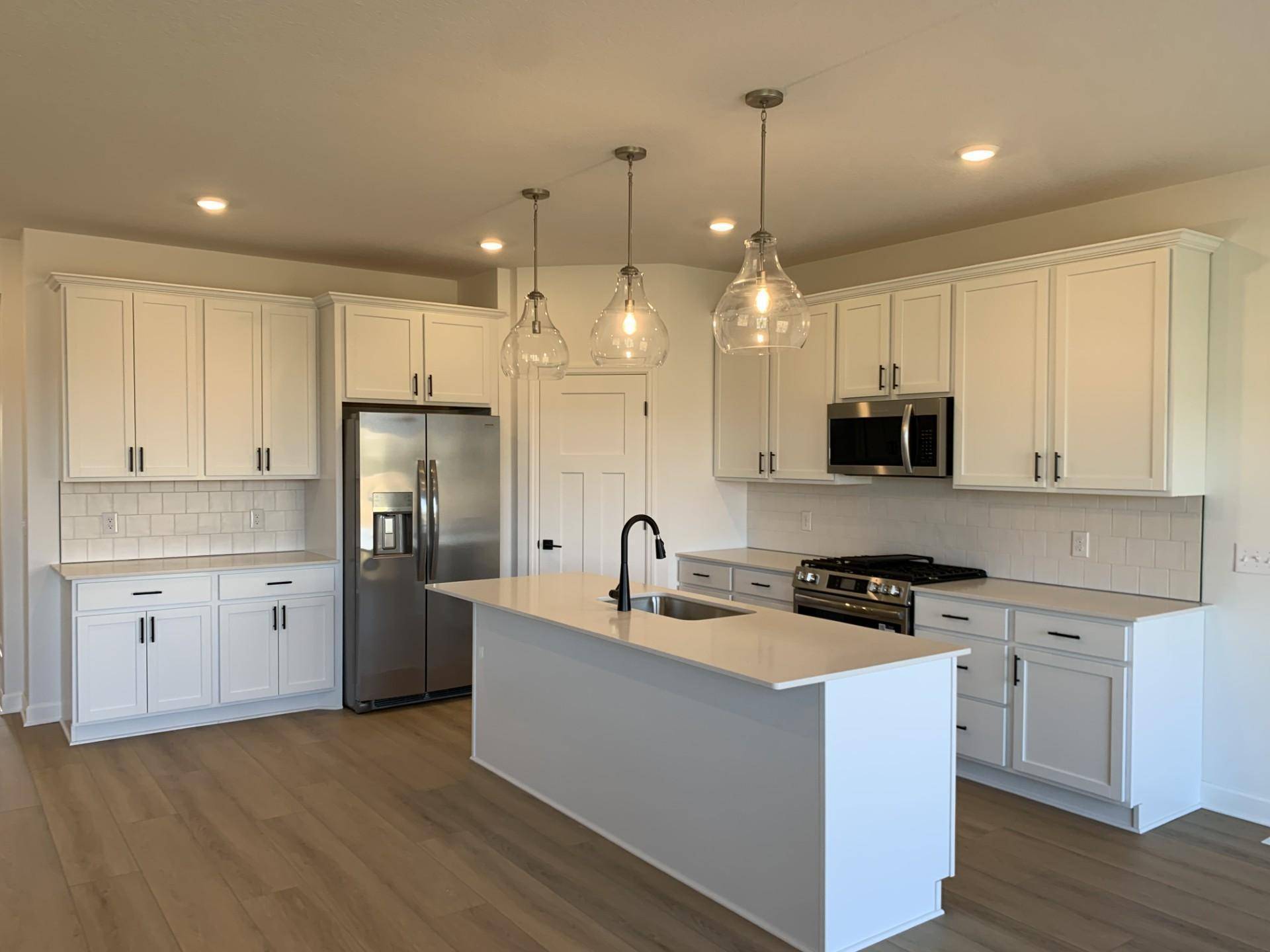 Blaine, MN 55449,13288 Hupp CT NE