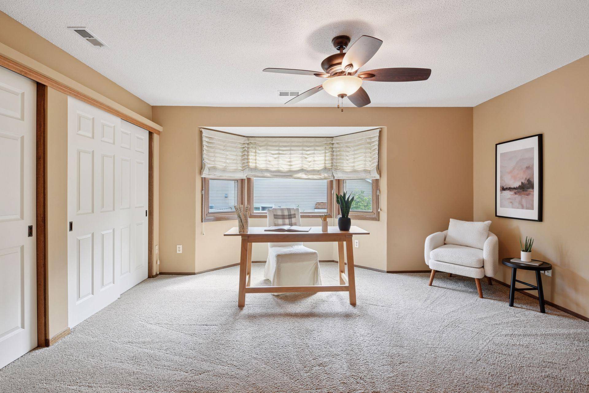 Eden Prairie, MN 55347,7942 Timber Lake DR