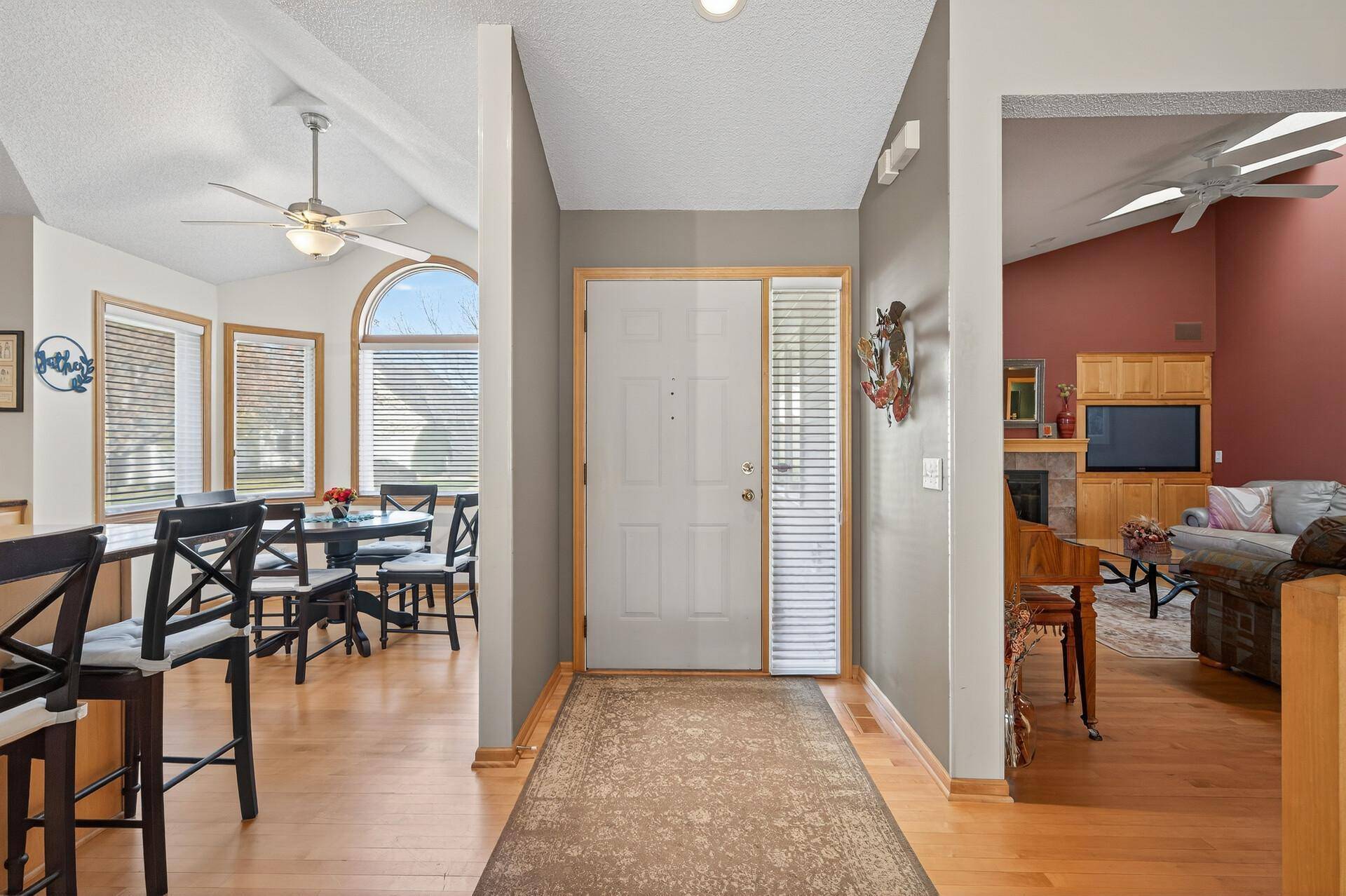 Prior Lake, MN 55372,2831 Wilds LN NW