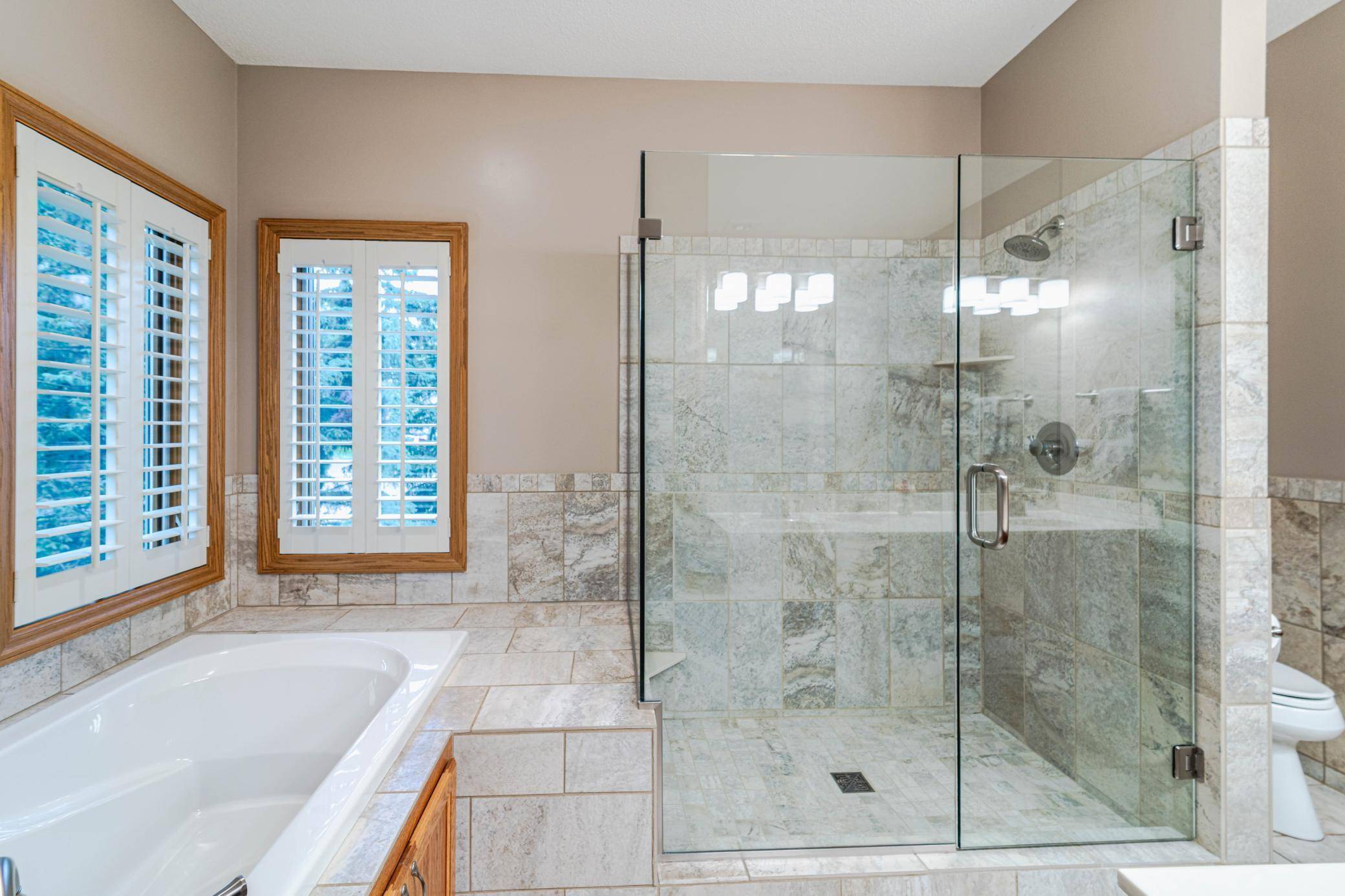 Lakeville, MN 55044,11285 163rd ST W