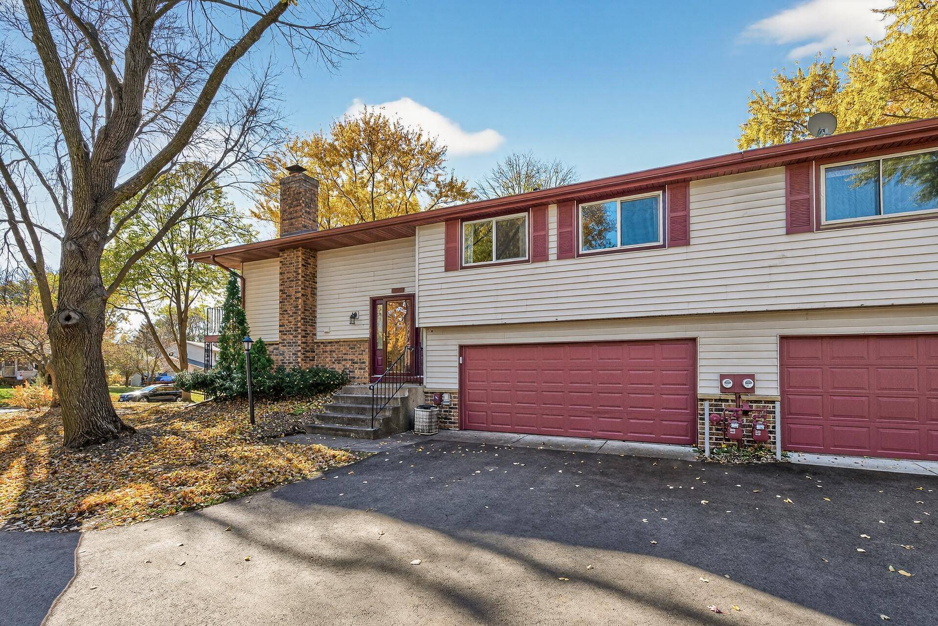 Oakdale, MN 55128,3622 Garden BLVD N