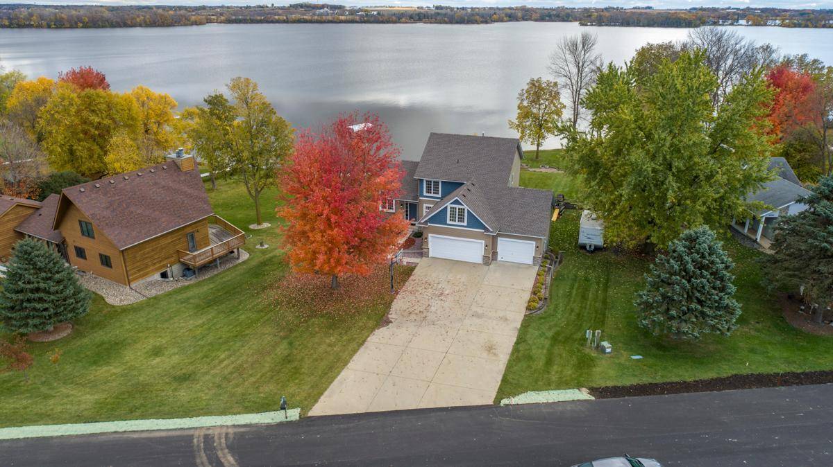 Faribault, MN 55021,4090 Wells Lake CT