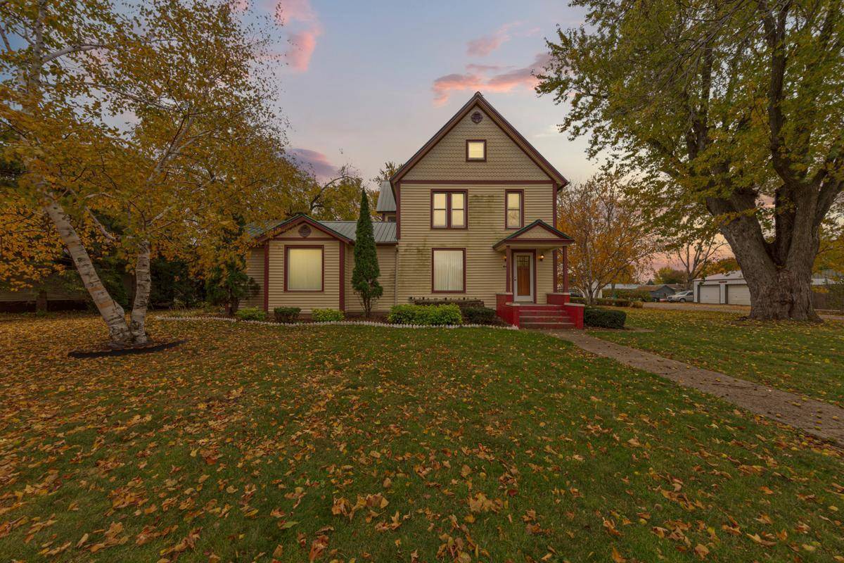 Winnebago, MN 56098,442 Cleveland AVE W