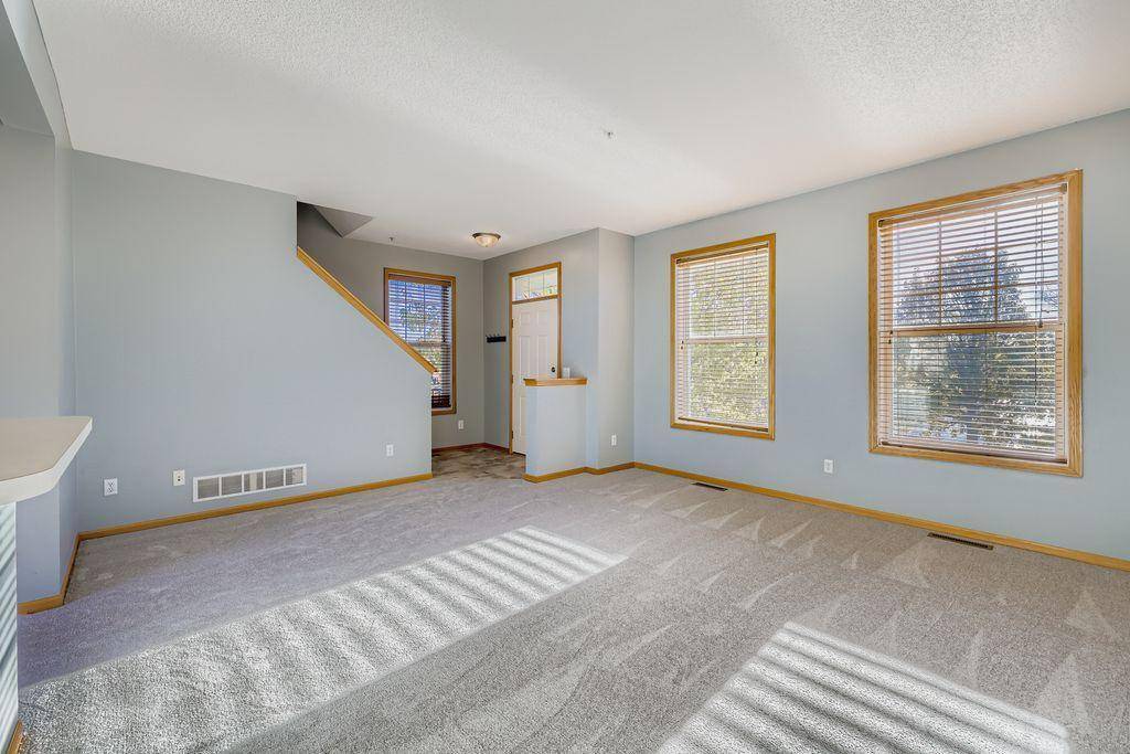 Blaine, MN 55449,11305 Fergus ST NE #F