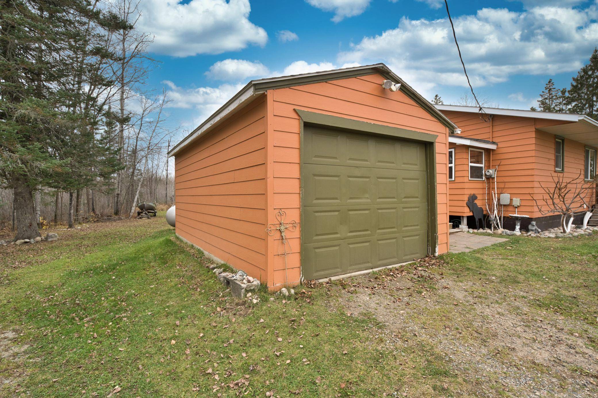 Bovey, MN 55709,41443 County Road 332