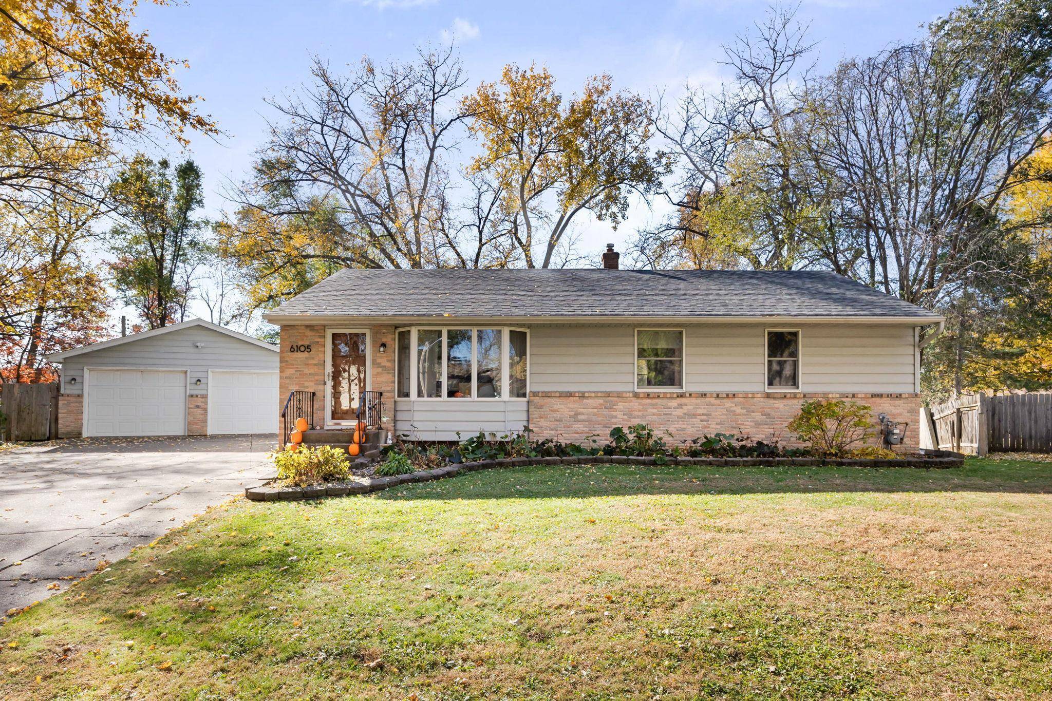 Woodbury, MN 55125,6105 Upper Afton CIR