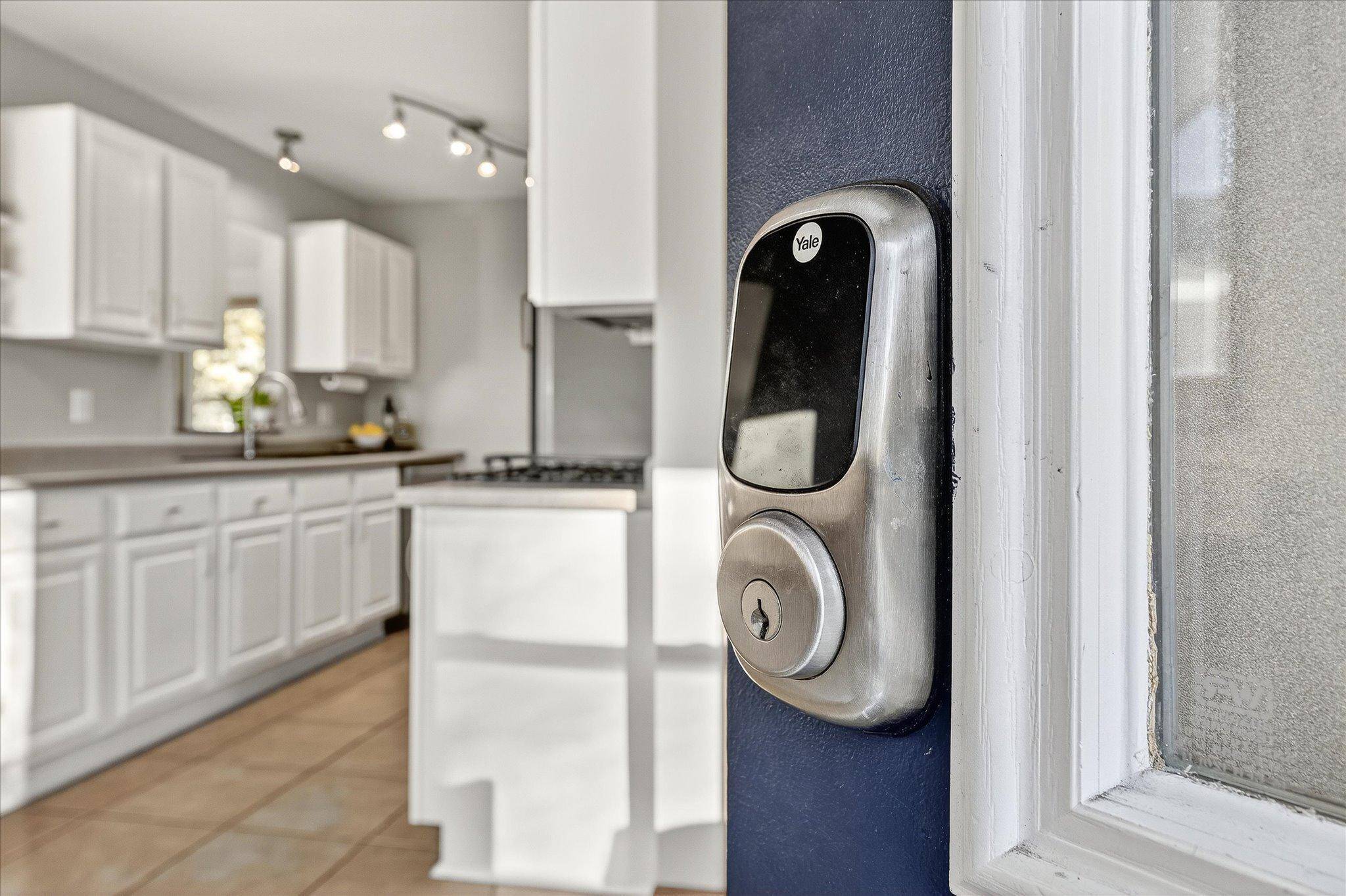 Blaine, MN 55434,607 106th AVE NE