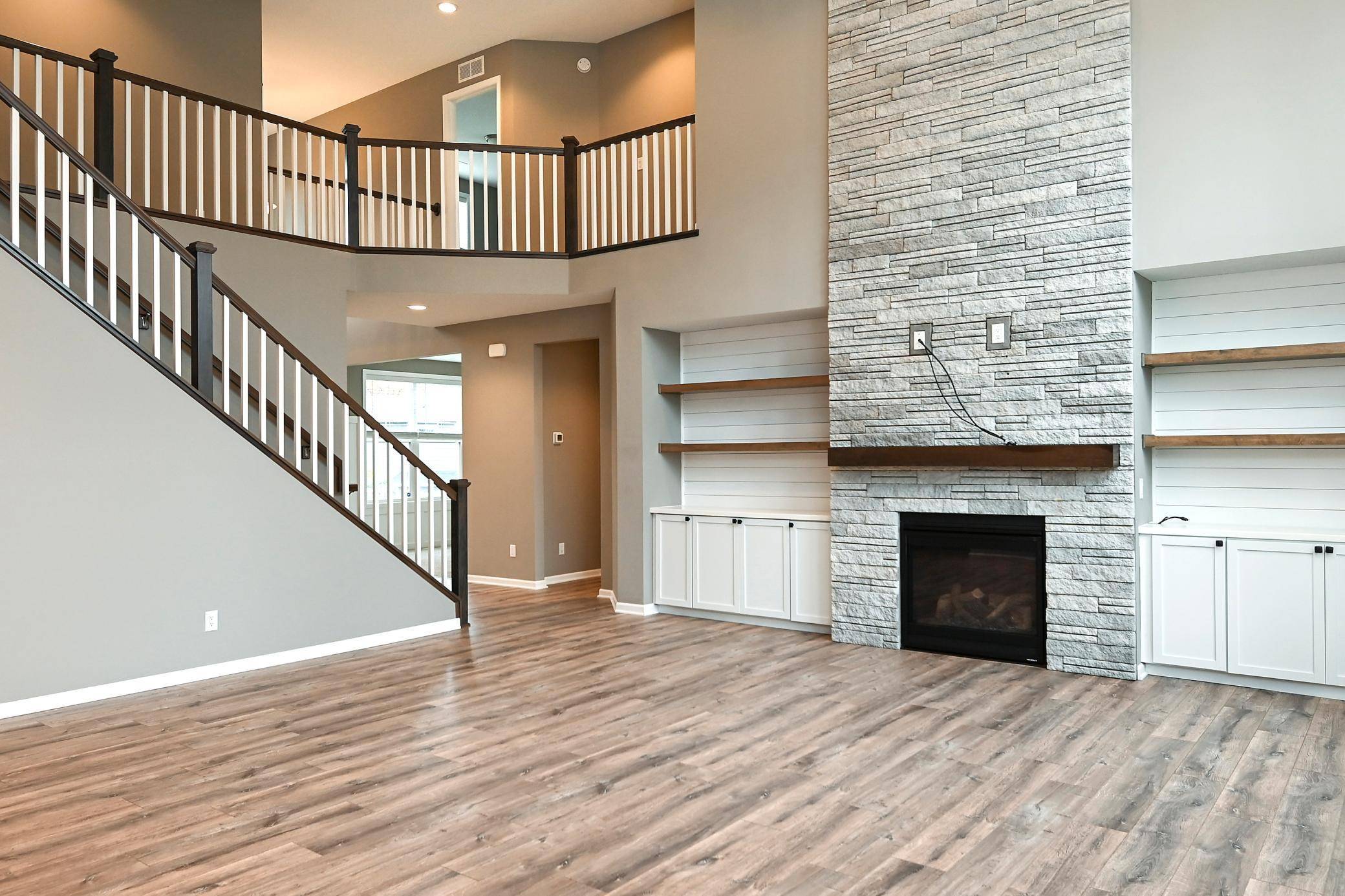 Plymouth, MN 55446,16796 54th PL N