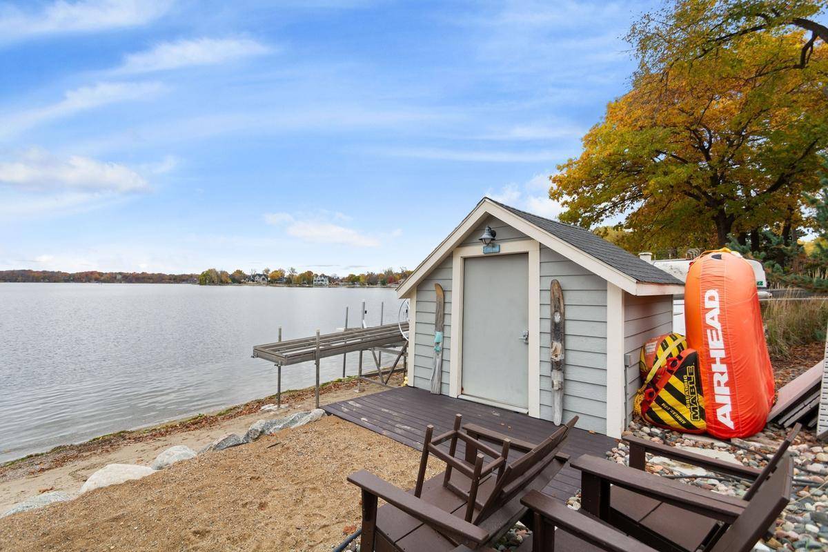 Prior Lake, MN 55372,5344 Candy Cove TRL SE