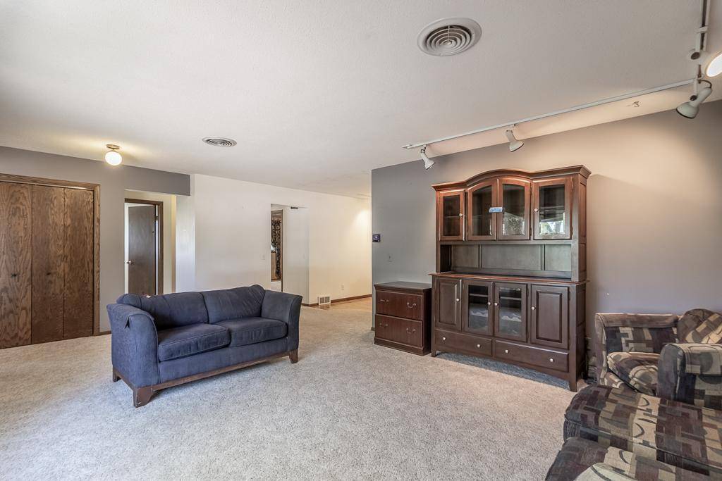 Danville Twp, MN 56068,11197 608th AVE