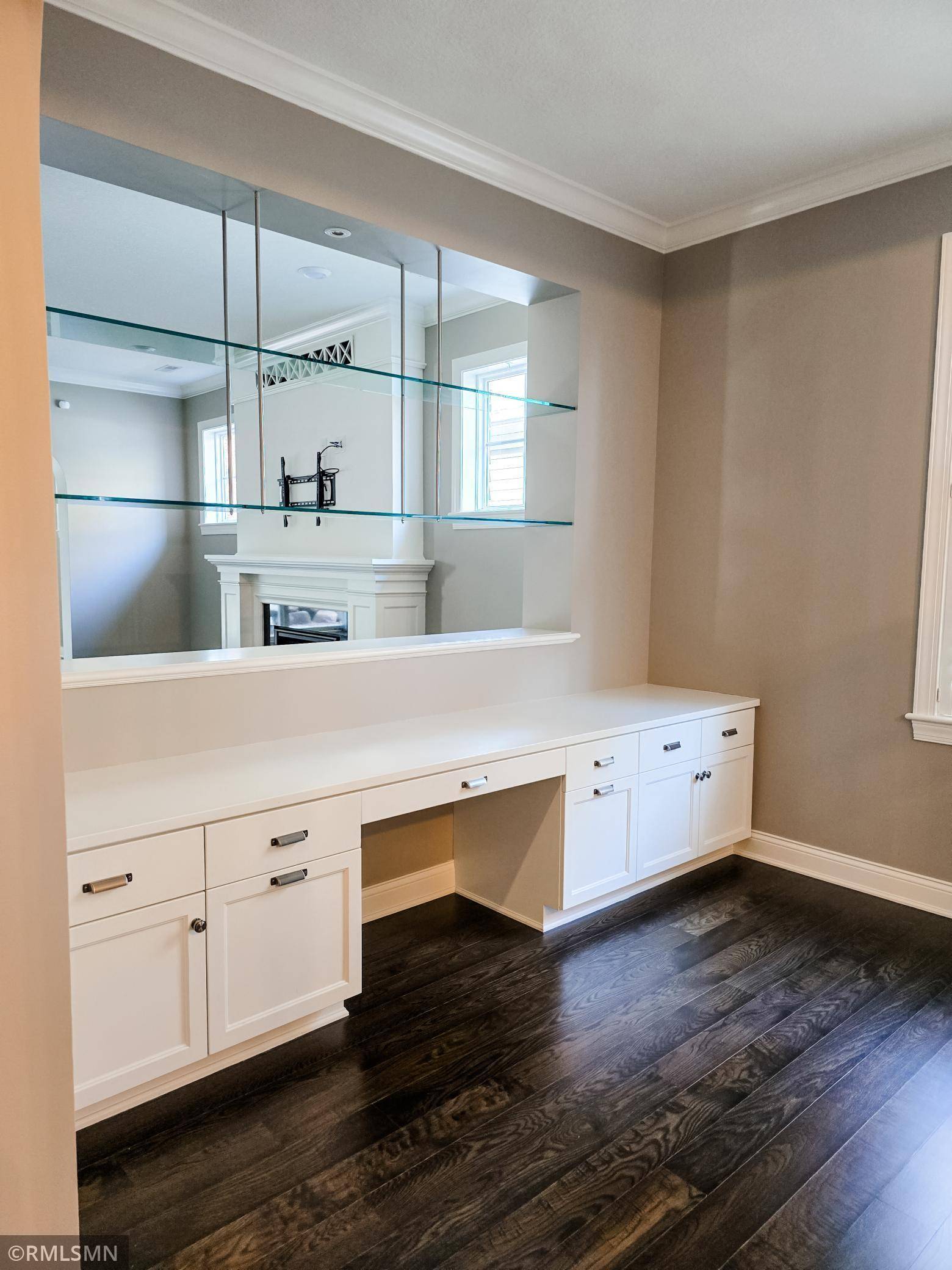 Woodbury, MN 55129,5014 Dale Ridge RD