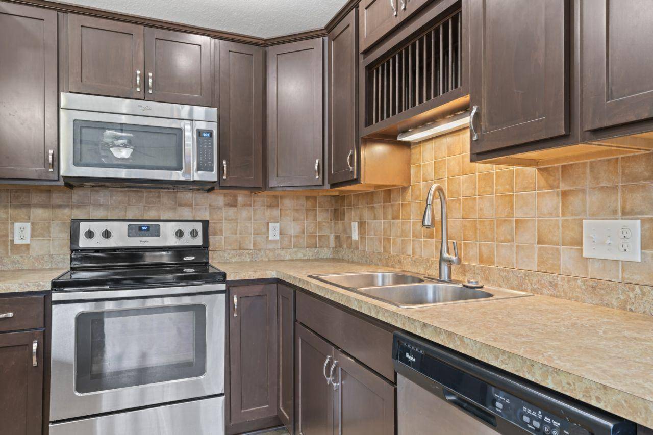 Lakeville, MN 55044,7520 Upper 167th ST W