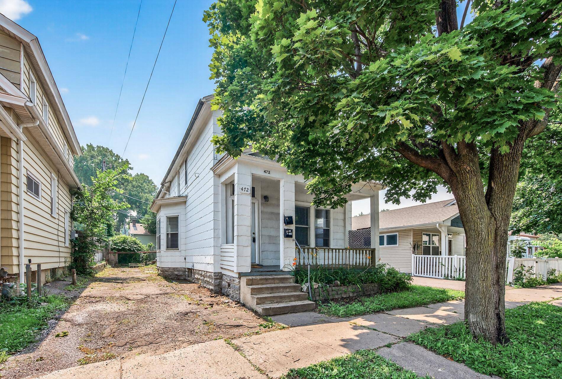 Saint Paul, MN 55130,472 Case AVE