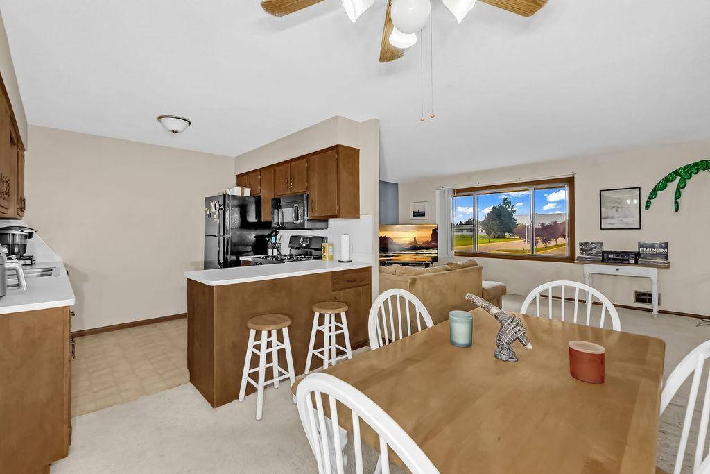 Minneapolis, MN 55431,8831 Queen AVE S