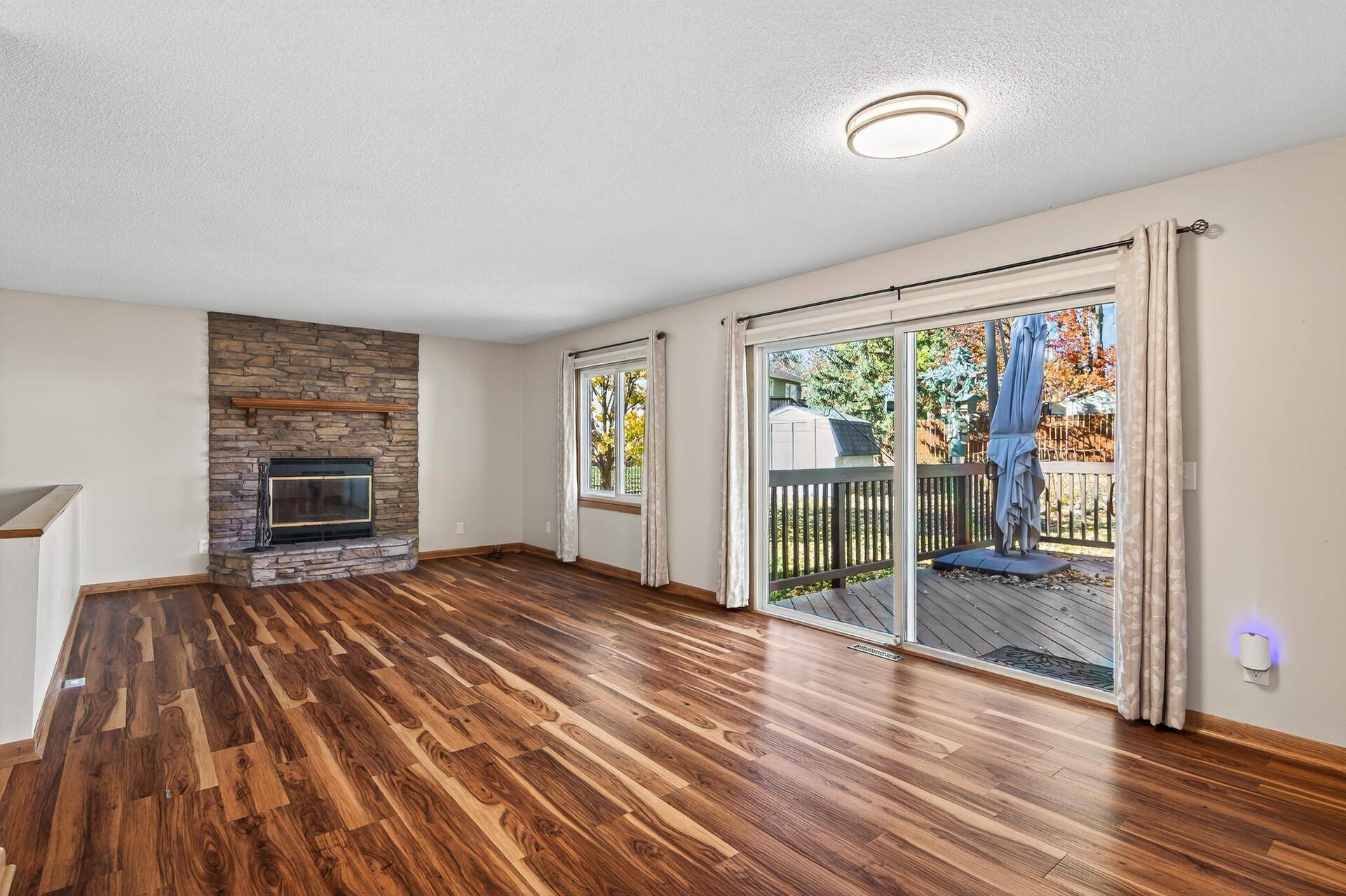 Eagan, MN 55121,1355 Jurdy RD