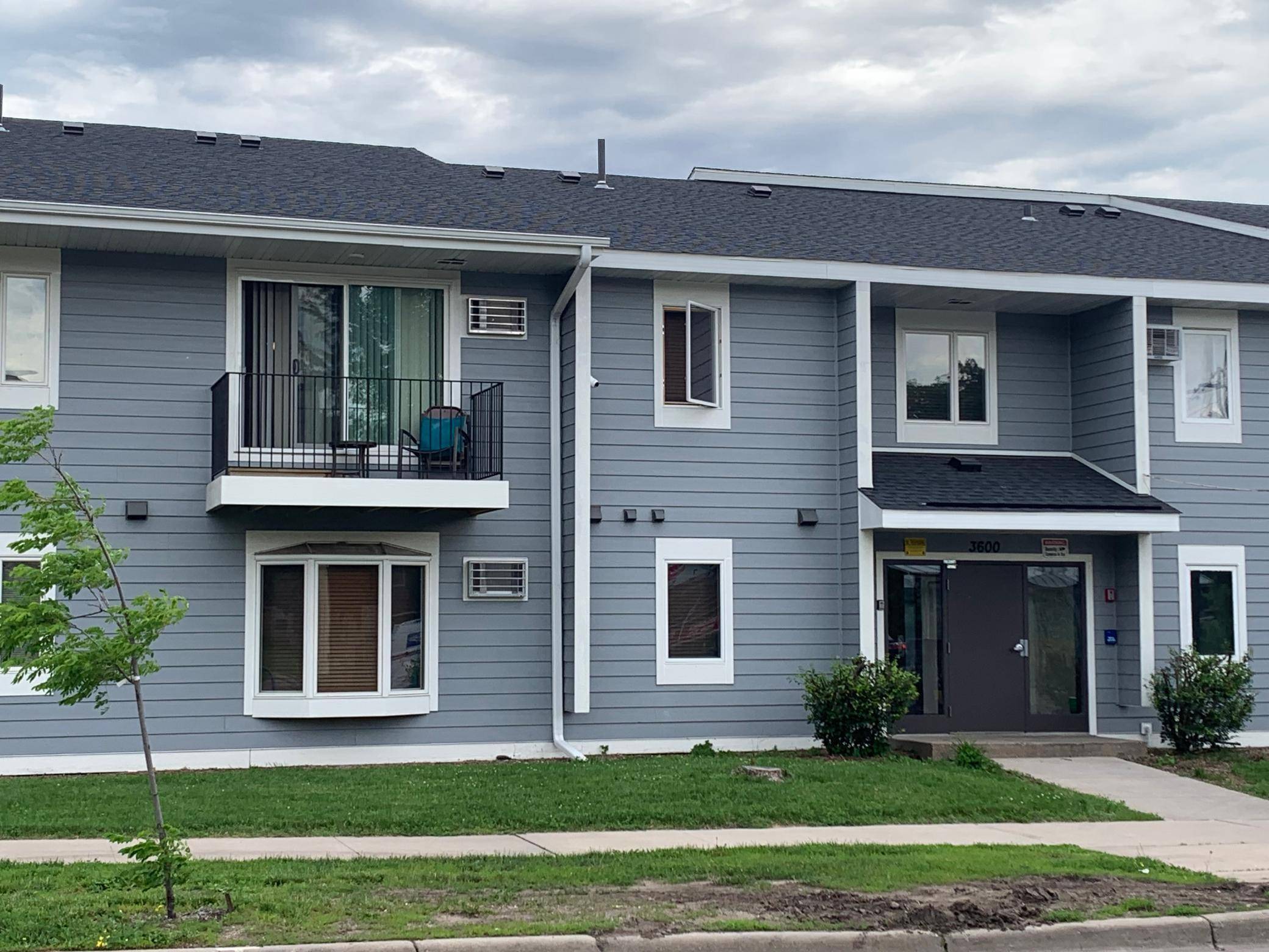 Minneapolis, MN 55412,3600 Penn AVE N #108