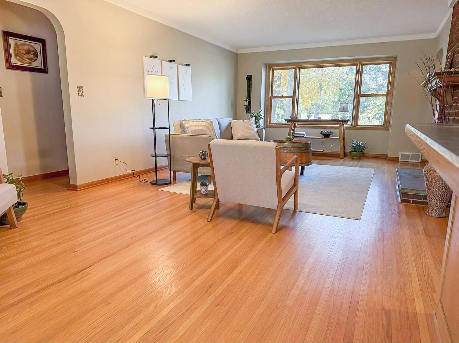 Fridley, MN 55432,1340 69th AVE NE