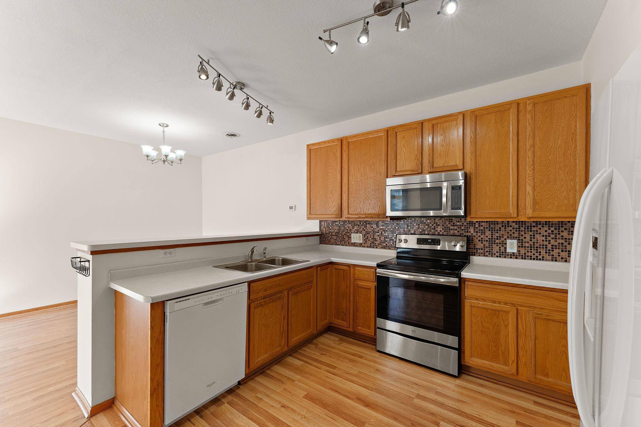 Maple Grove, MN 55311,17868 96th AVE N