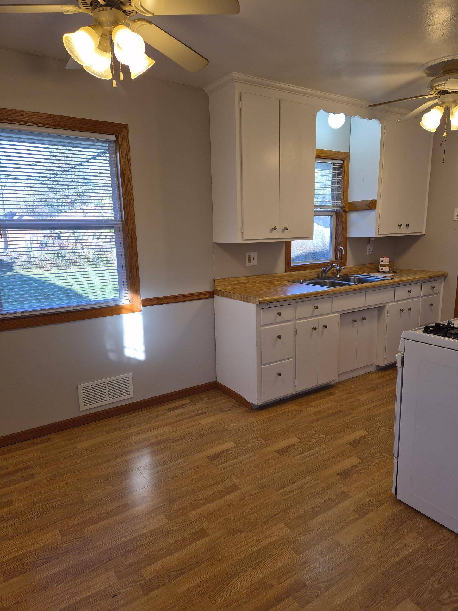 Cottage Grove, MN 55016,8510 Grospoint AVE S