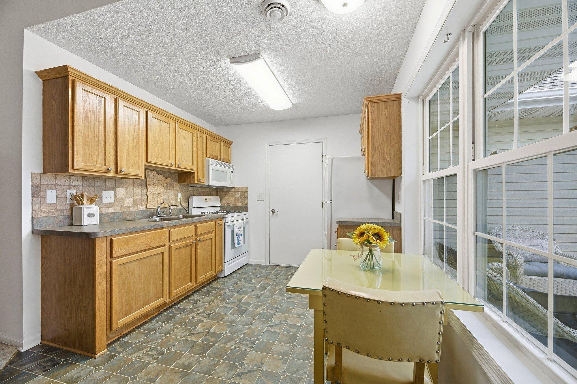 Hutchinson, MN 55350,1065 Blackbird TRL SW #8