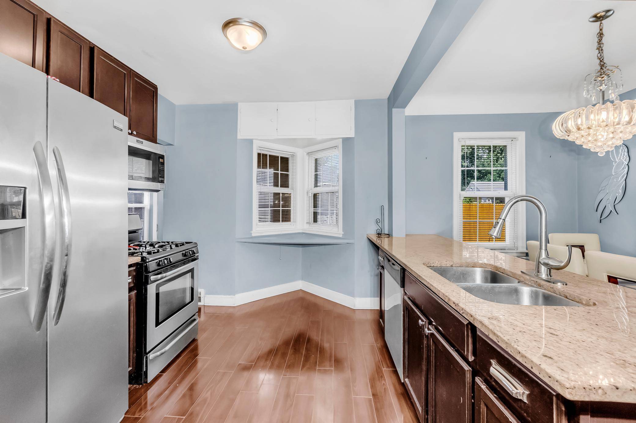 Saint Paul, MN 55119,1803 Bush AVE E