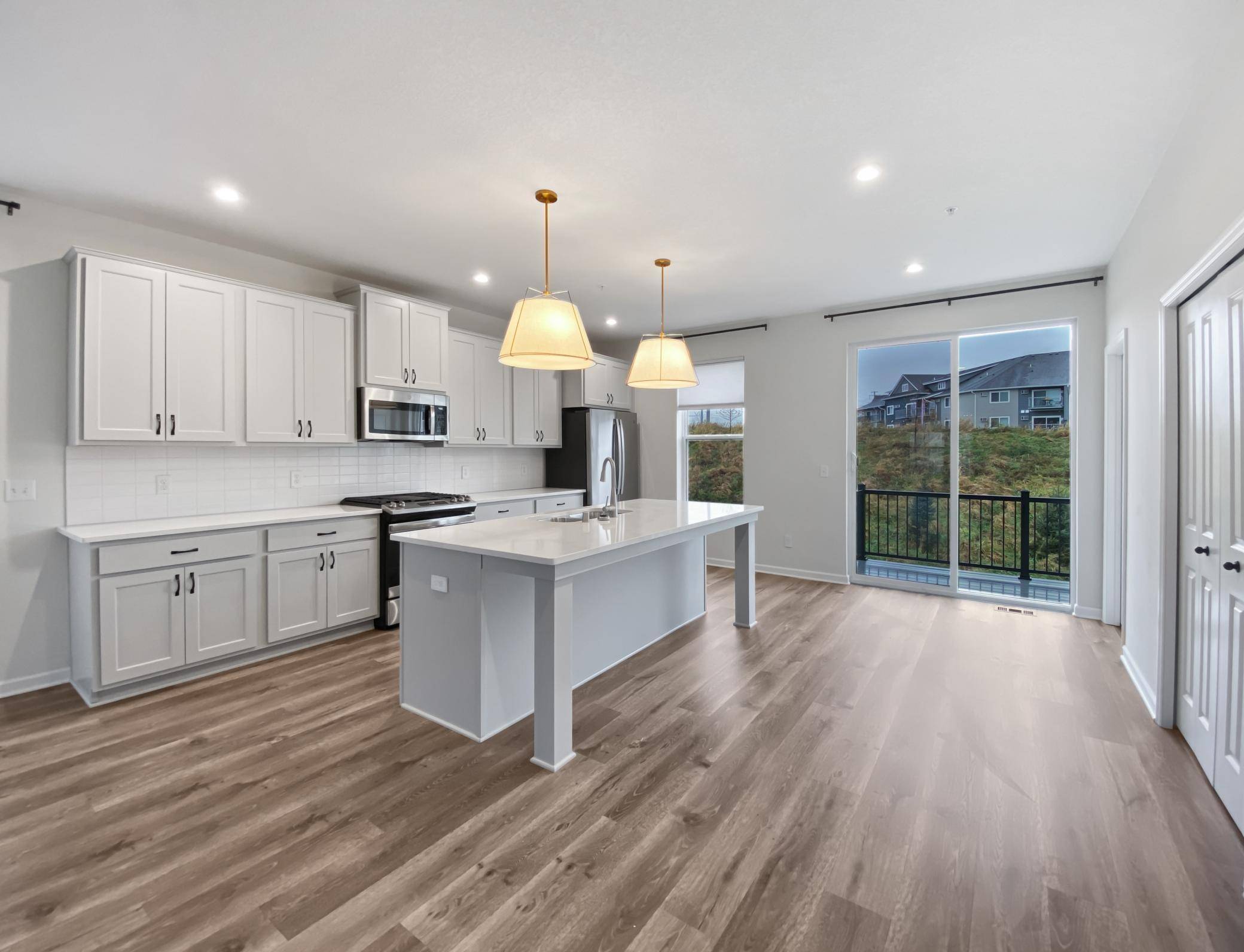 Maple Grove, MN 55369,13467 Territorial CIR N