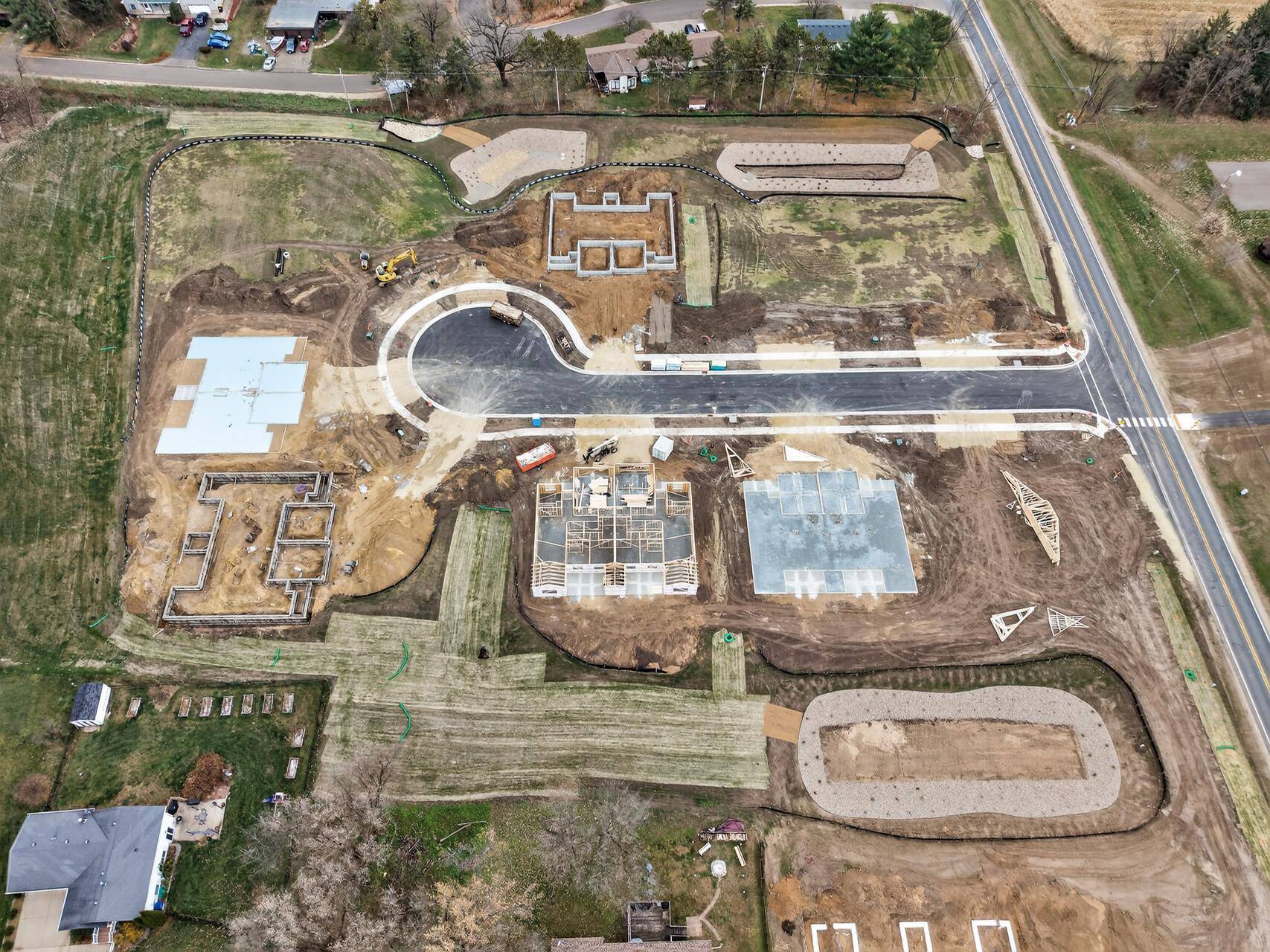 River Falls, WI 54022,1041 Legend LN