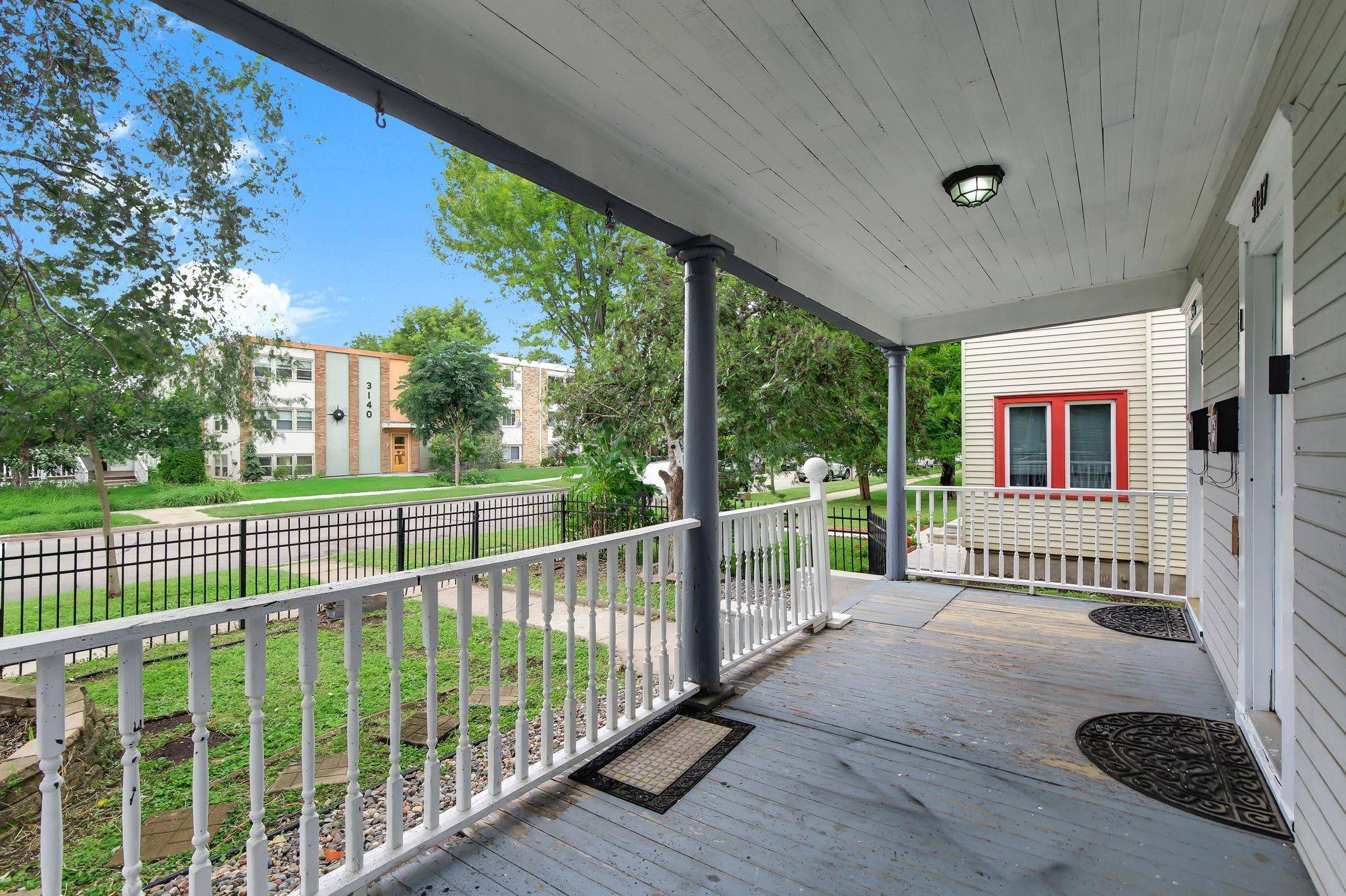 Minneapolis, MN 55408,3145 Pleasant AVE