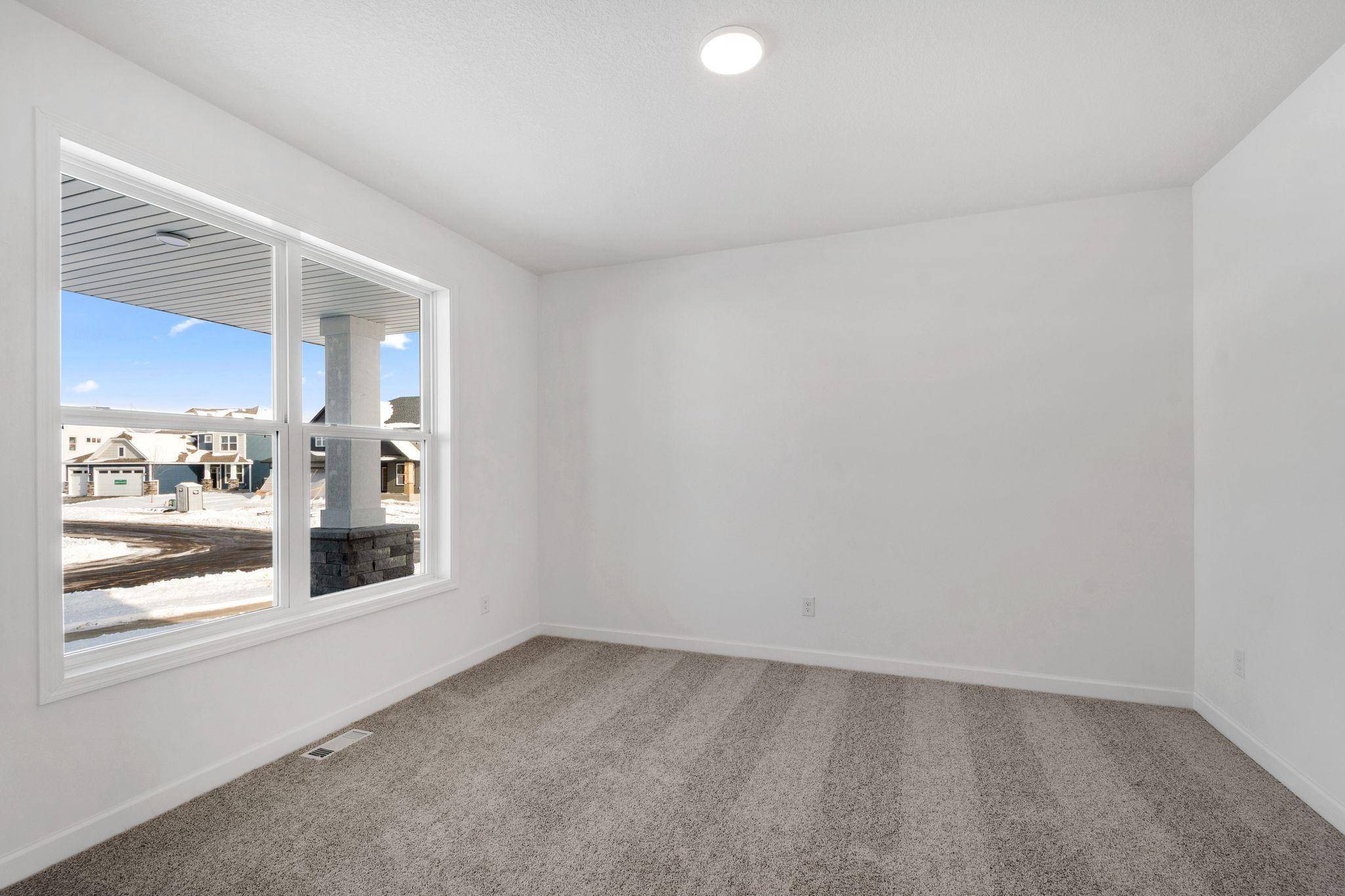 Saint Michael, MN 55376,9935 49th ST NE