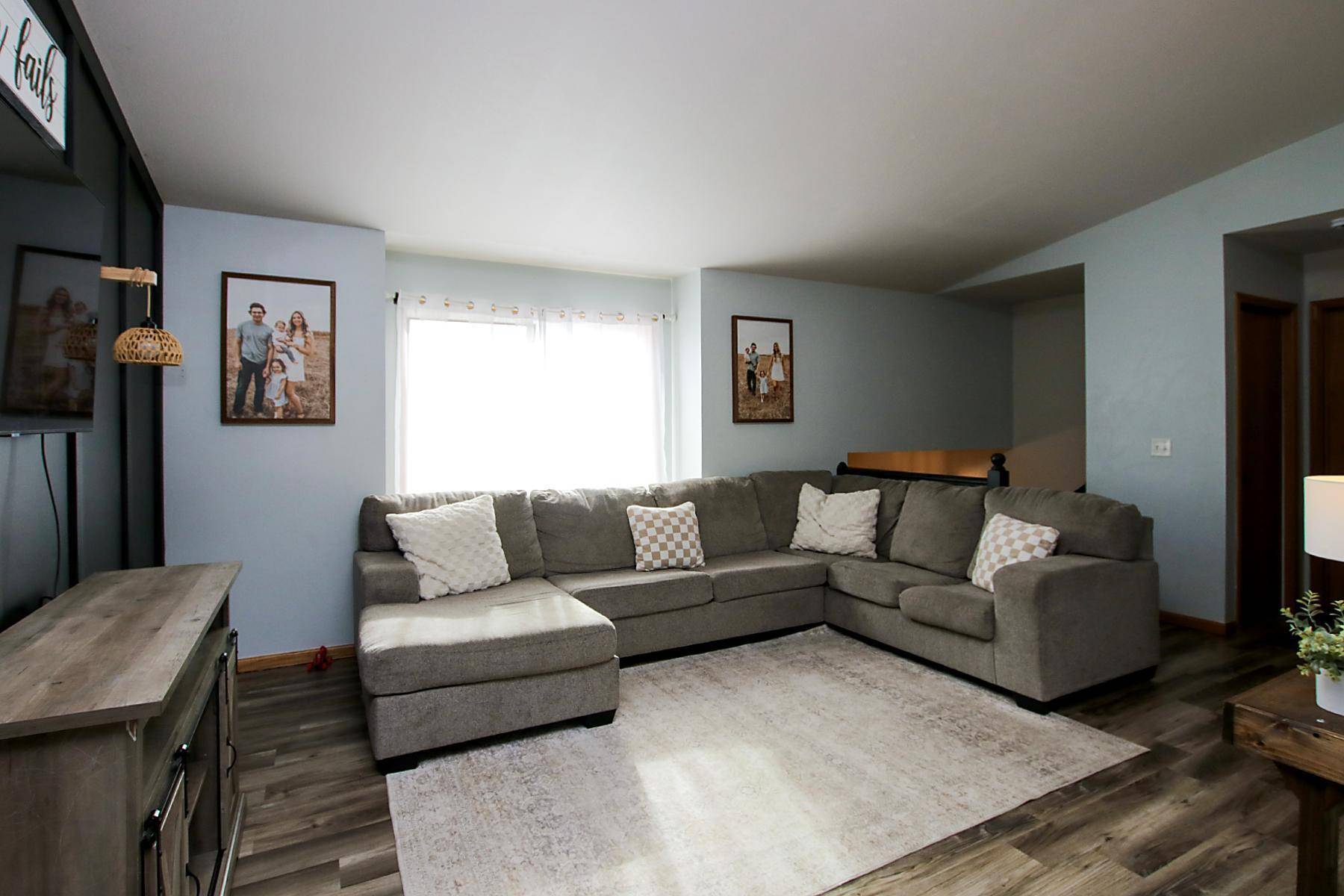 Hutchinson, MN 55350,961 Carolina Pkwy NW