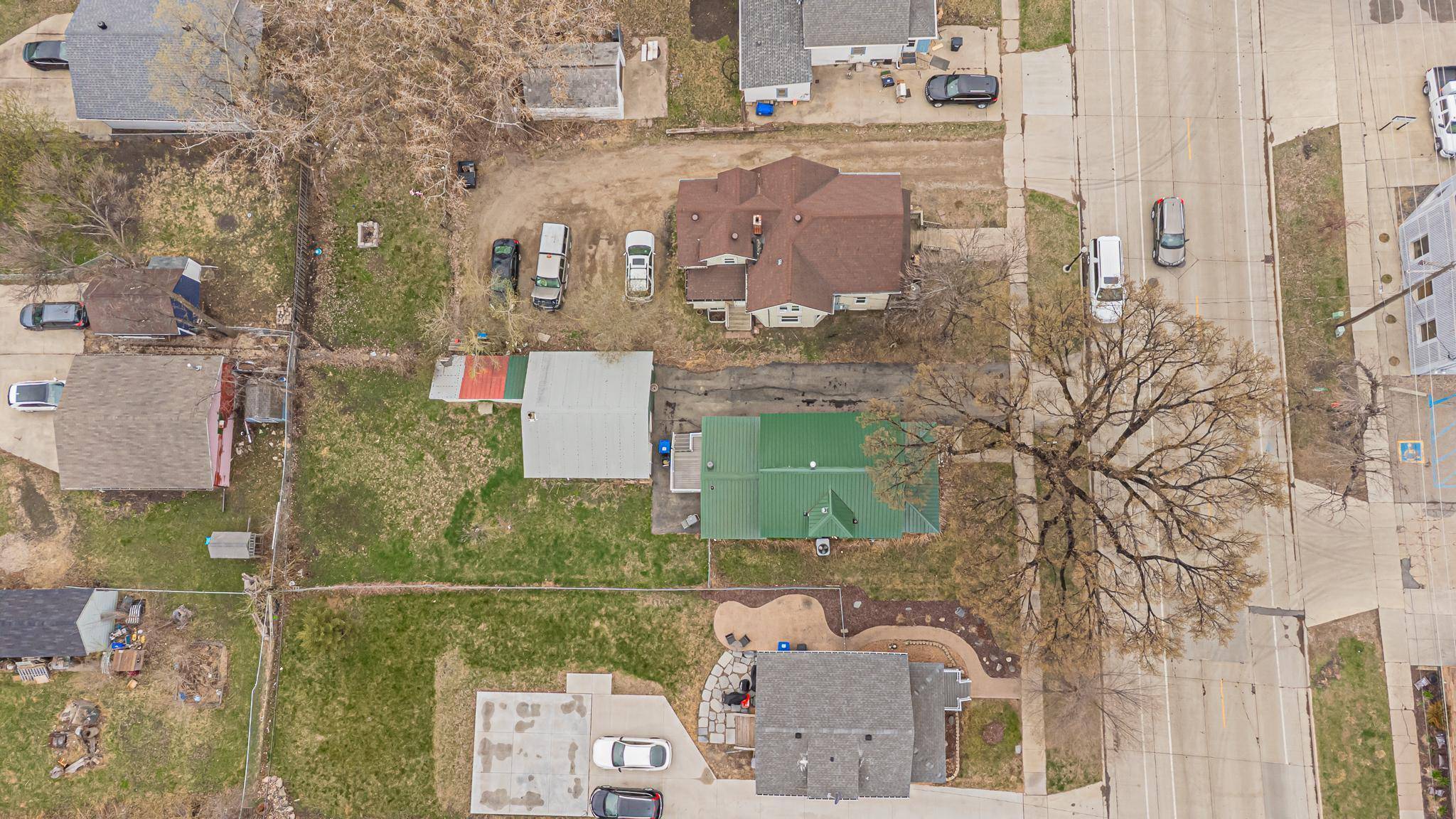 Fargo, ND 58103,1524 1st AVE S