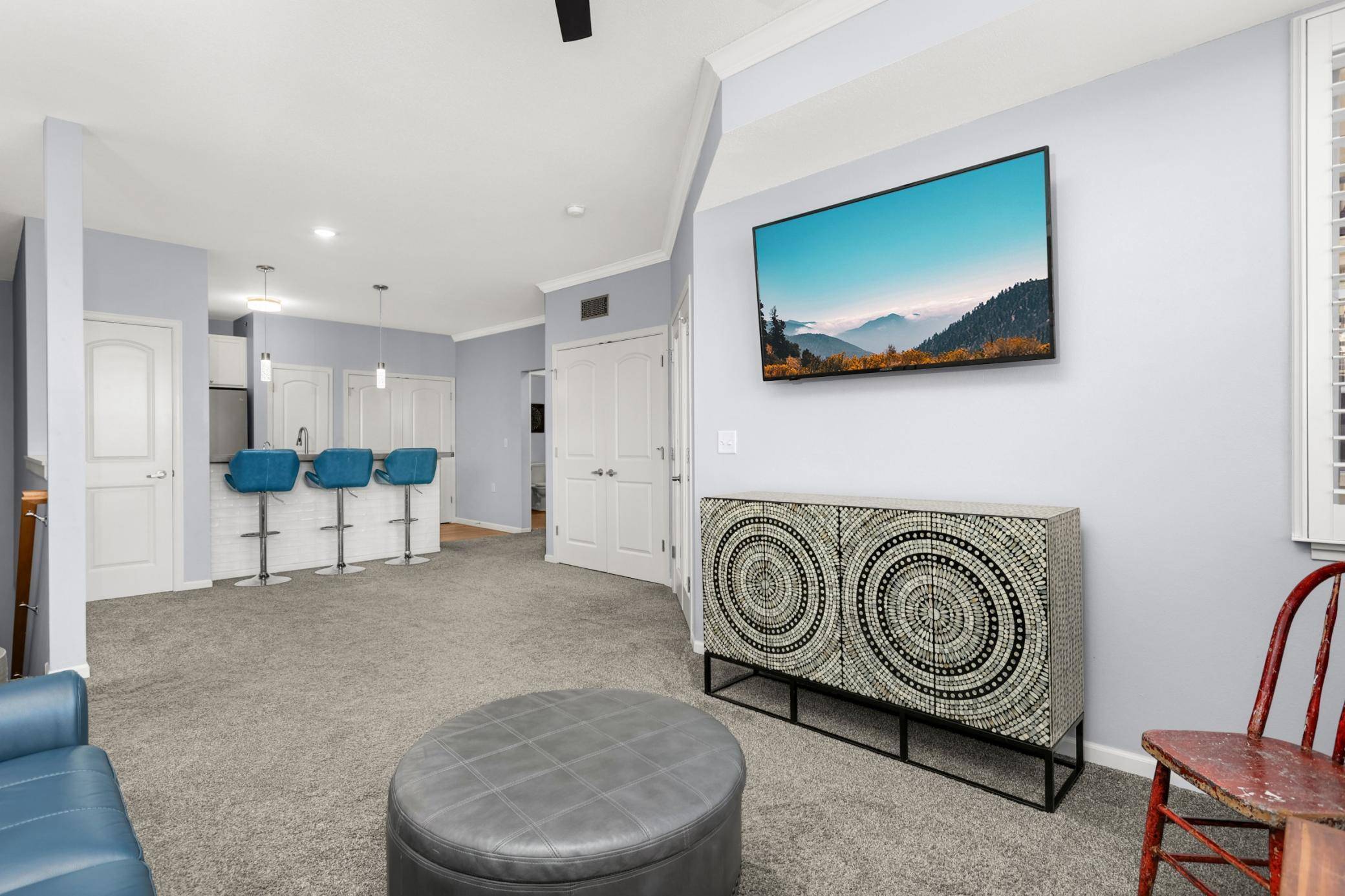 Woodbury, MN 55129,10075 City Walk DR #205