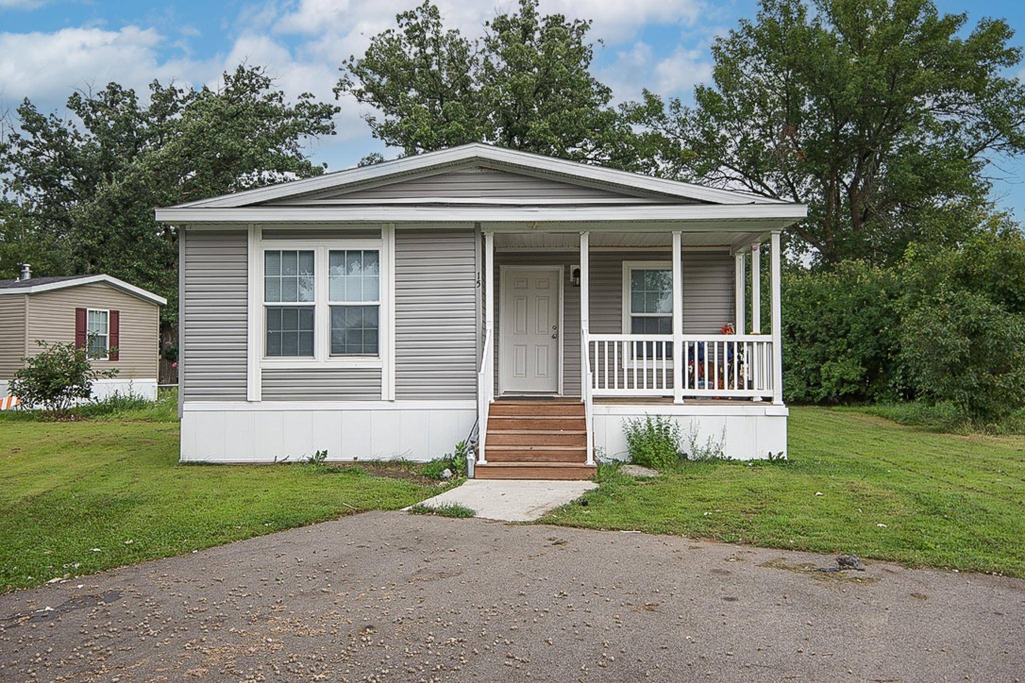 Saint Cloud, MN 56301,15 Arbor Street