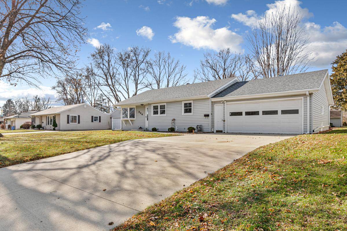 Owatonna, MN 55060,234 Selby AVE