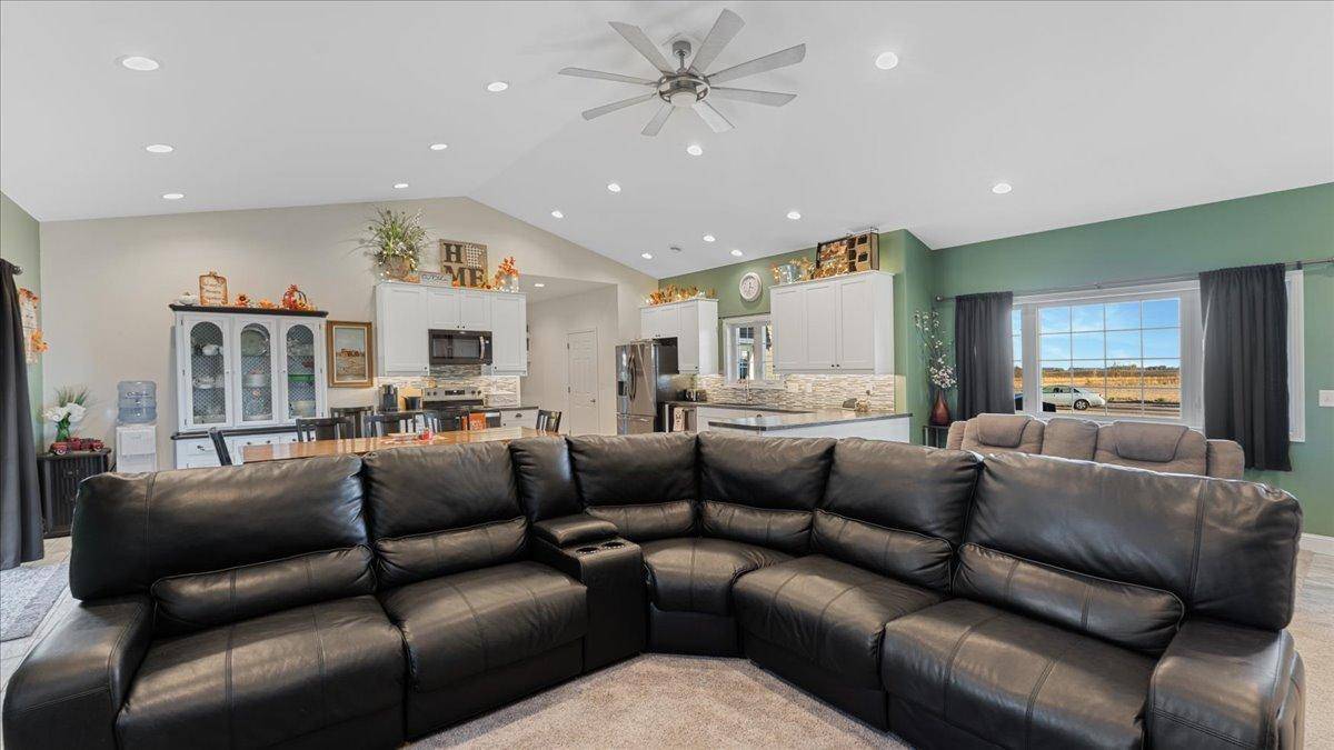 Montevideo, MN 56265,4010 40th AVE SW