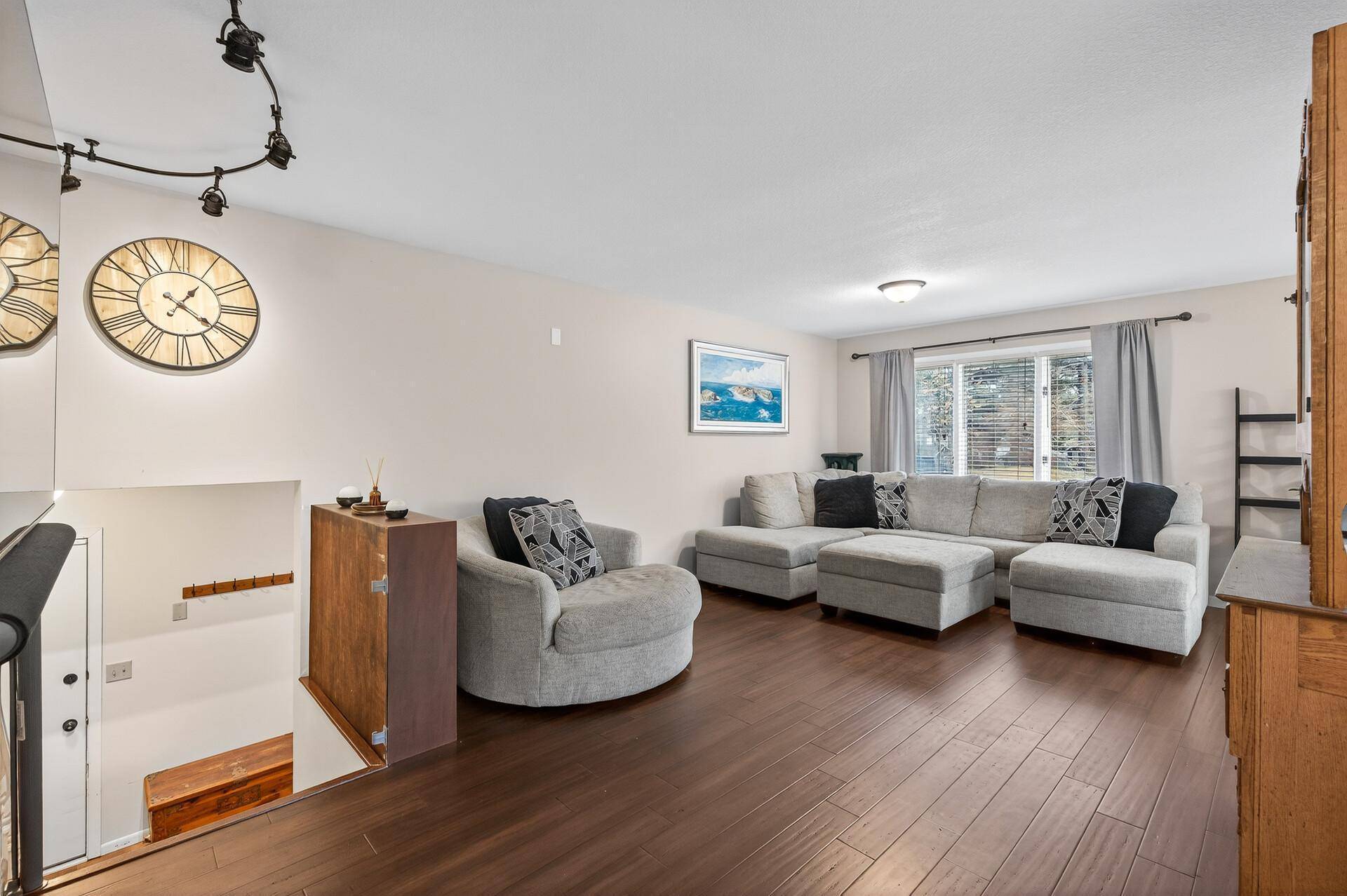 East Bethel, MN 55092,229 Dogwood RD