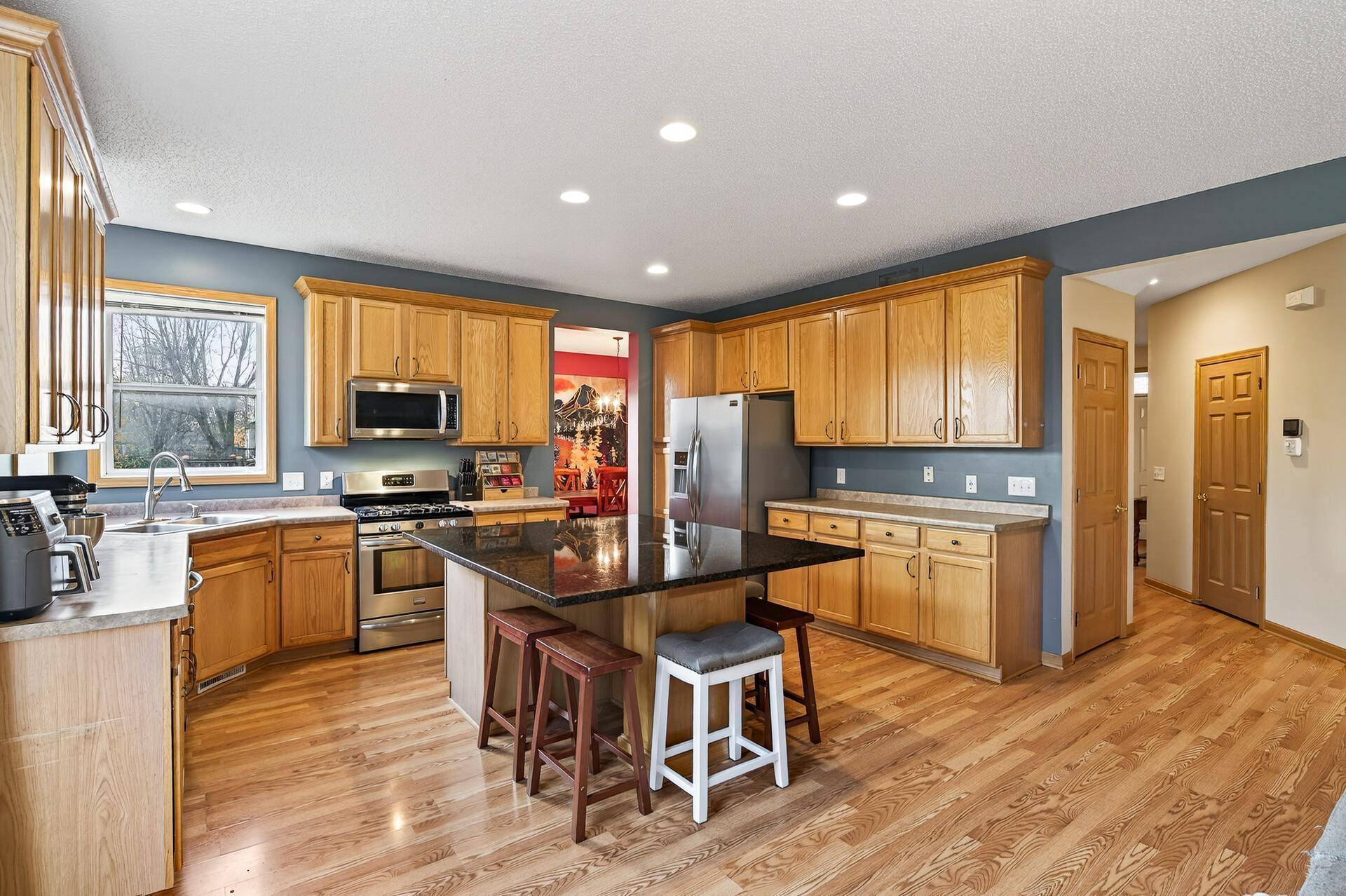 Champlin, MN 55316,416 Creekwood CIR N