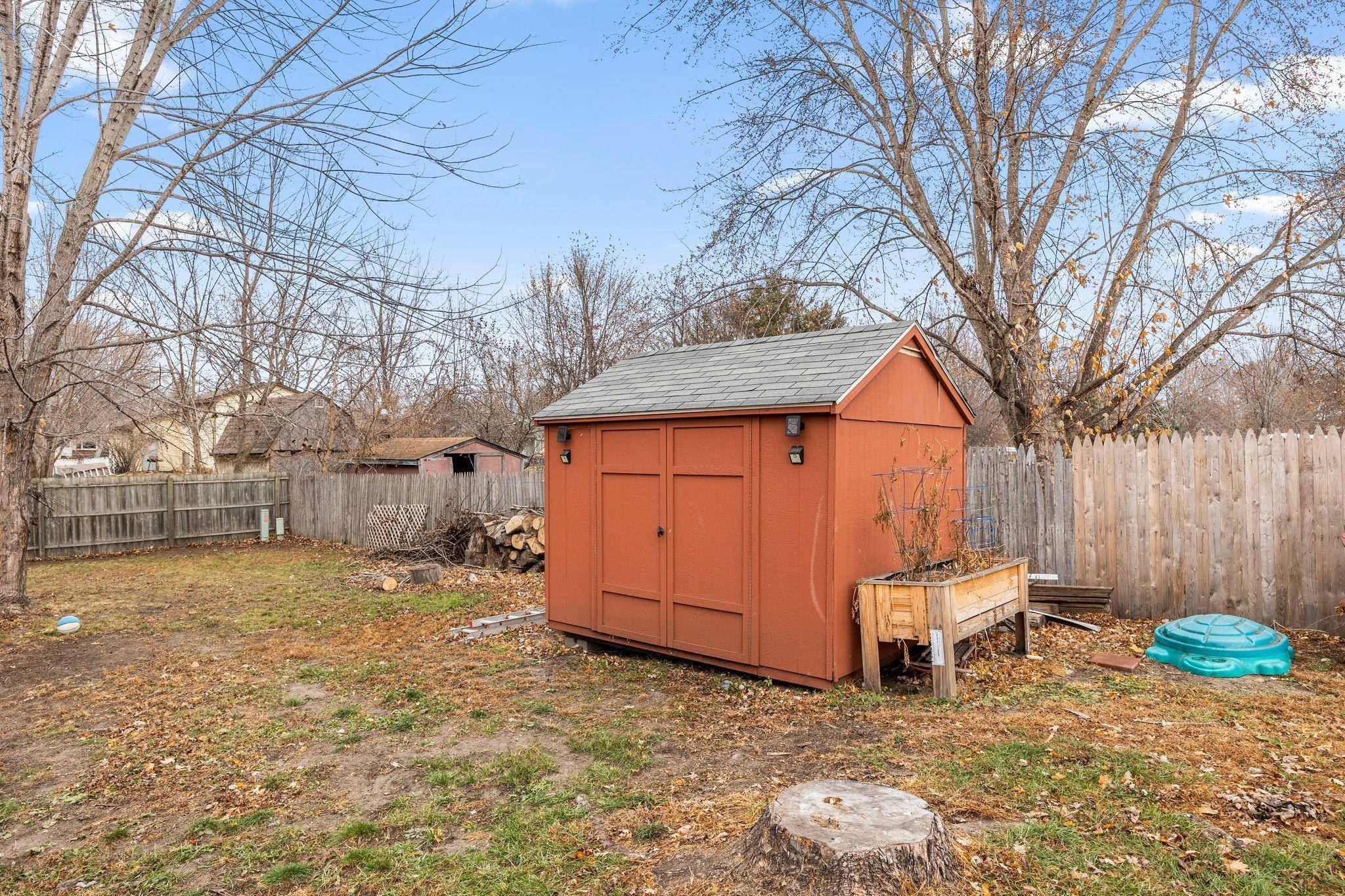 Isanti, MN 55040,812 Cedar ST SW