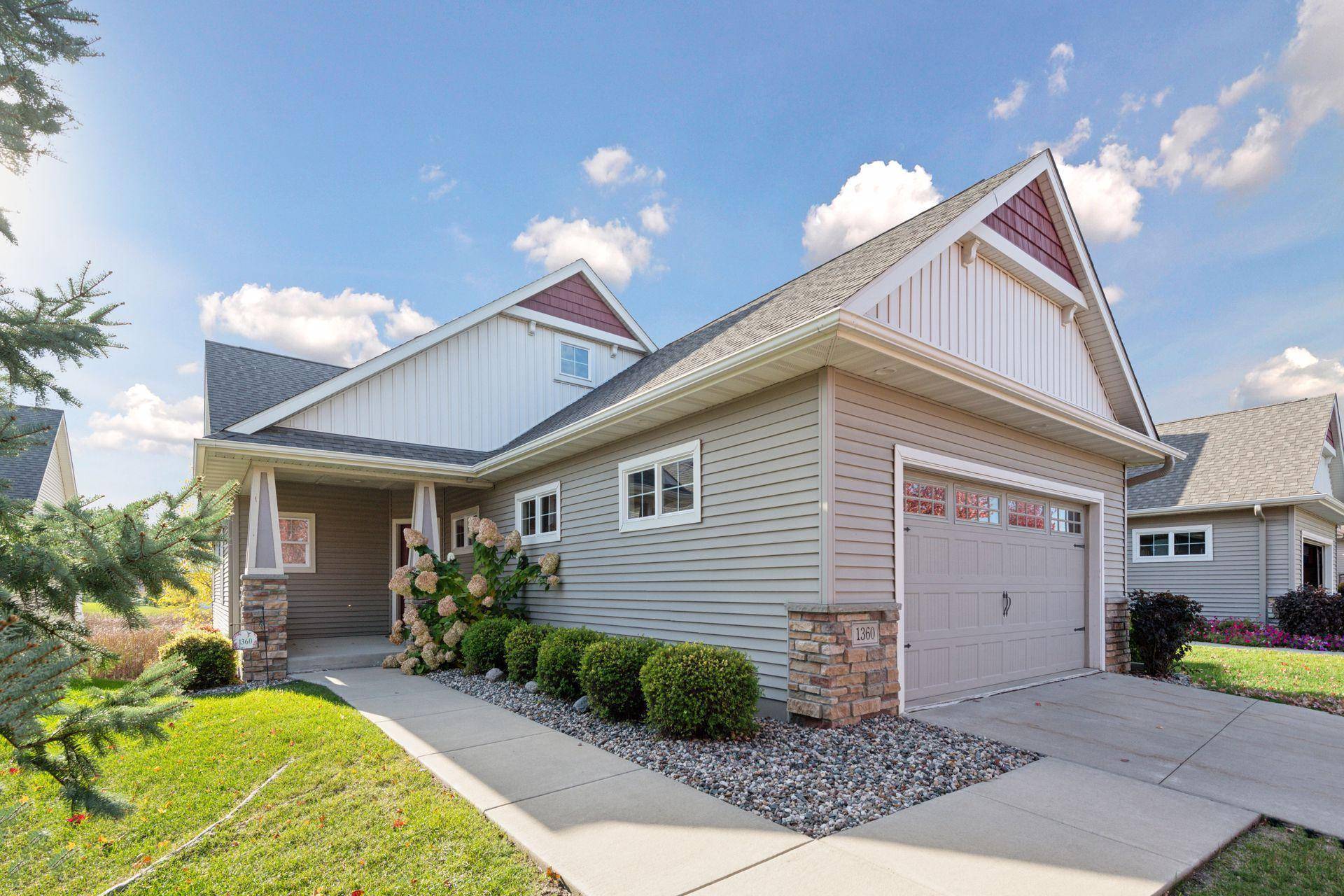 Waconia, MN 55387,1360 Shadywood LN