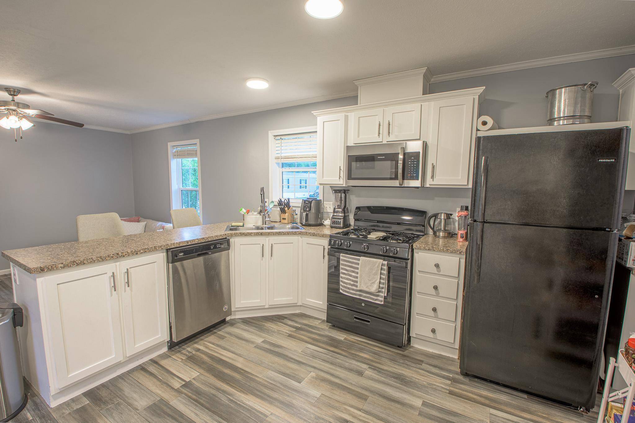 Saint Cloud, MN 56301,10 Claremont Street