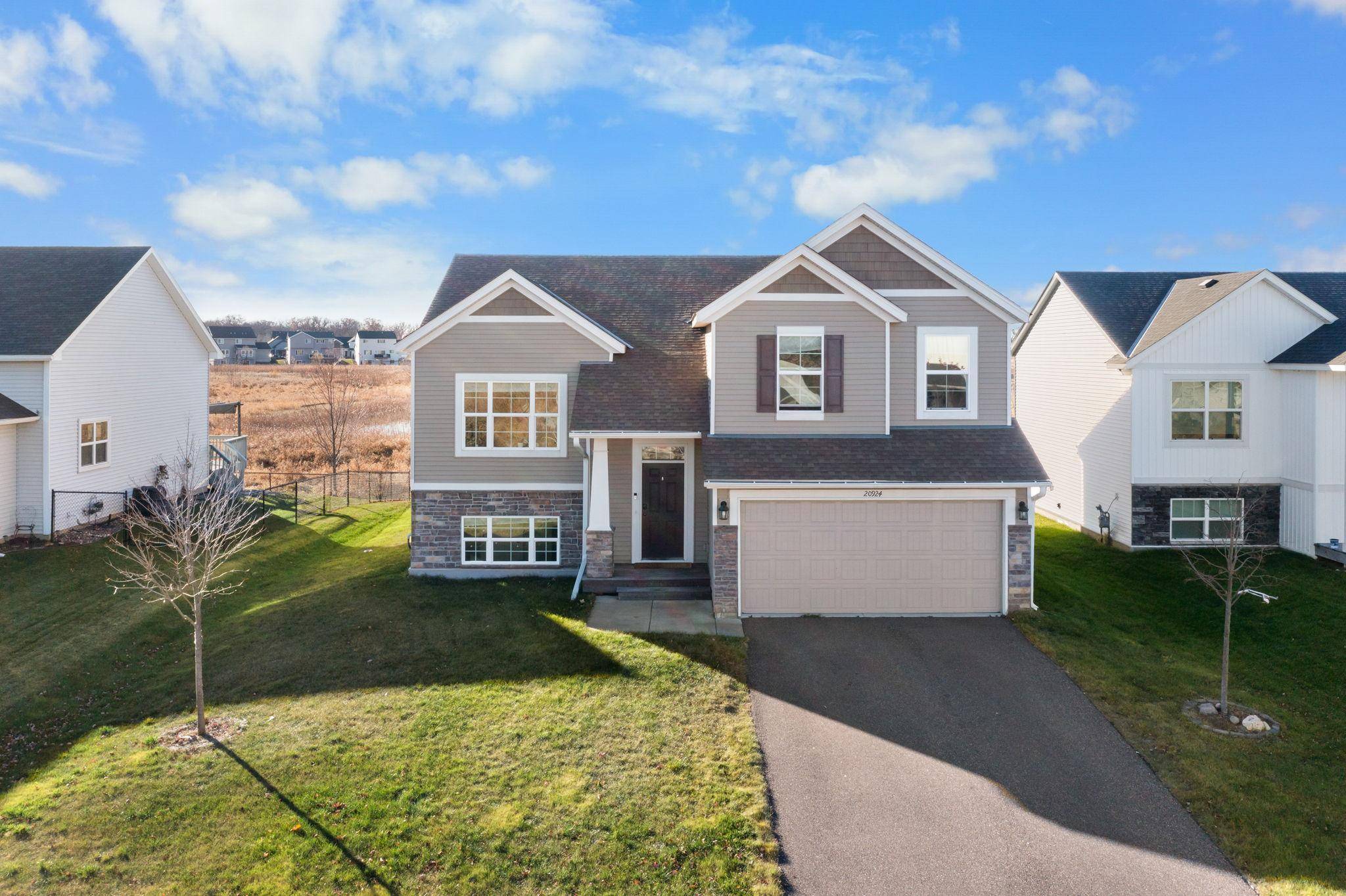 Forest Lake, MN 55025,20924 Hardwood RD N