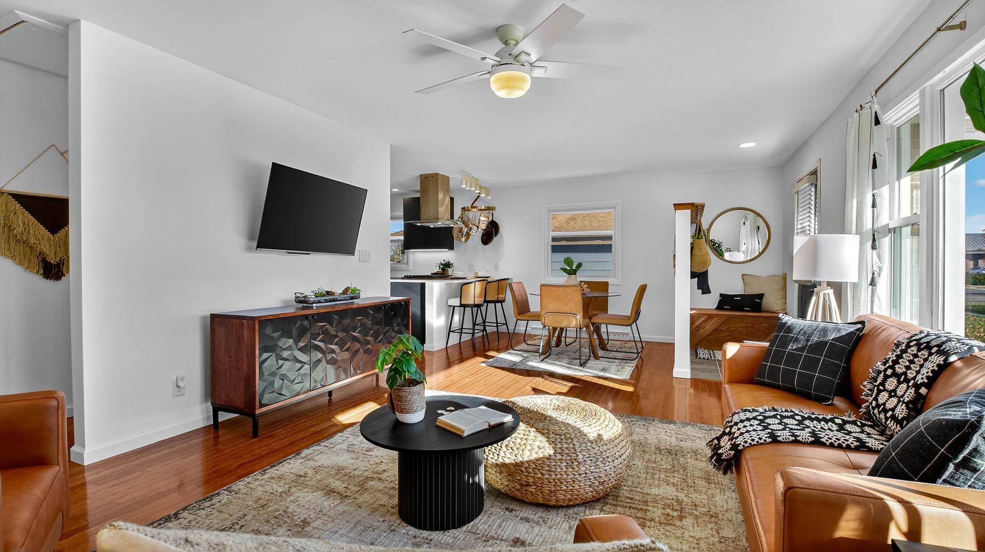 Eau Claire, WI 54701,1908 Goff AVE