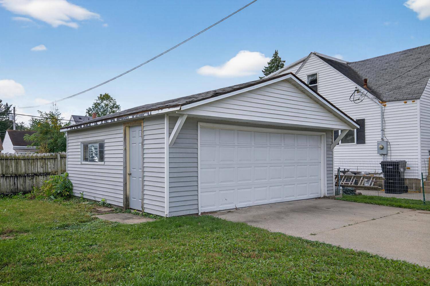 Rochester, MN 55906,317 15th AVE NE