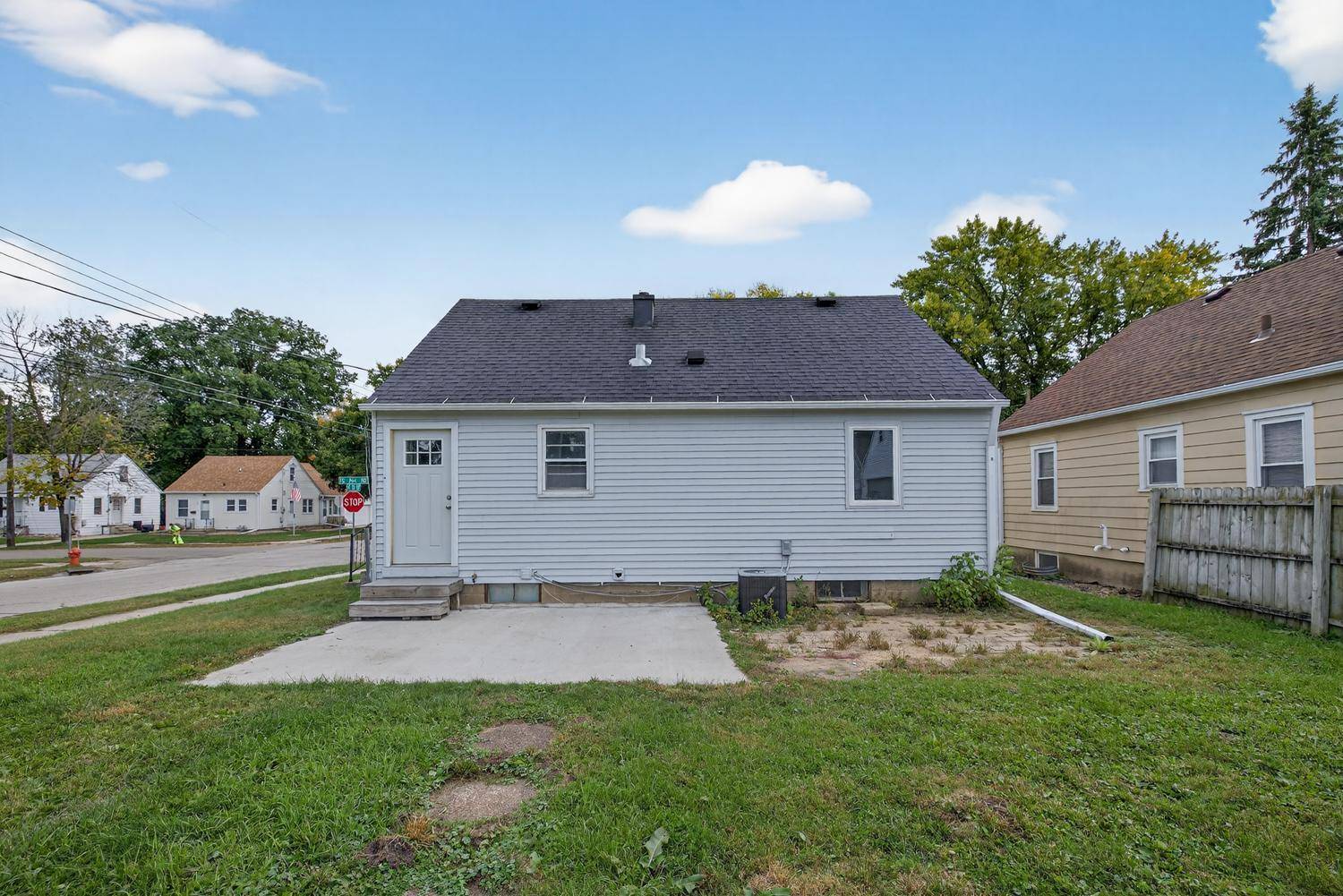 Rochester, MN 55906,317 15th AVE NE