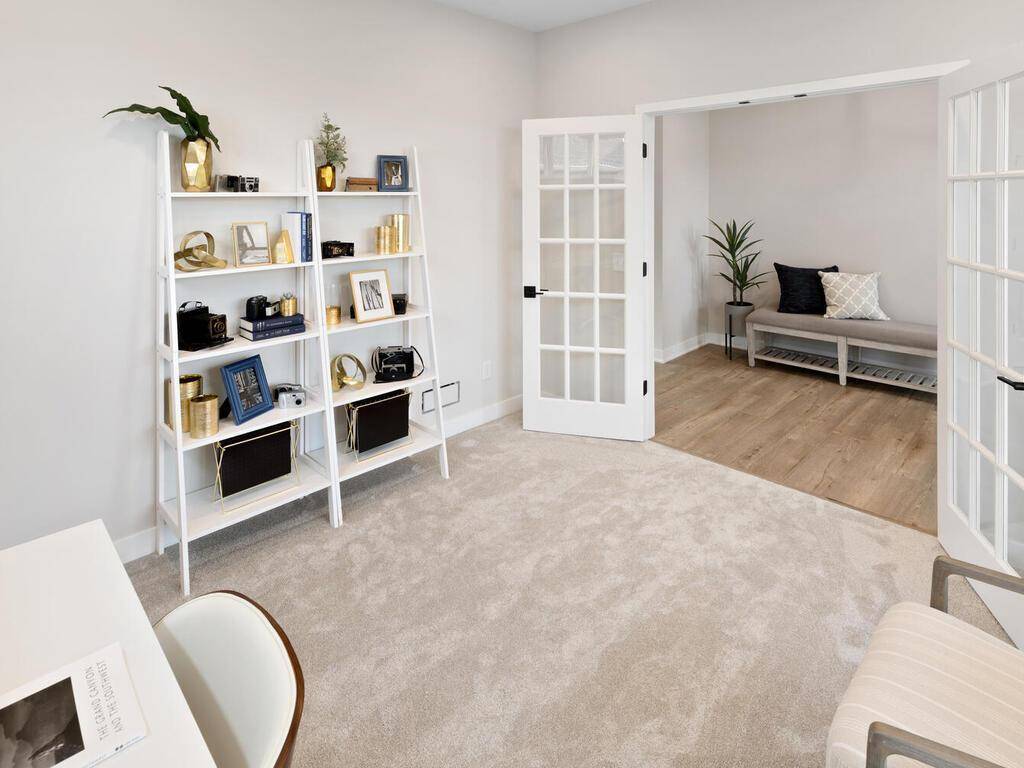 Shakopee, MN 55379,7422 Waverly AVE