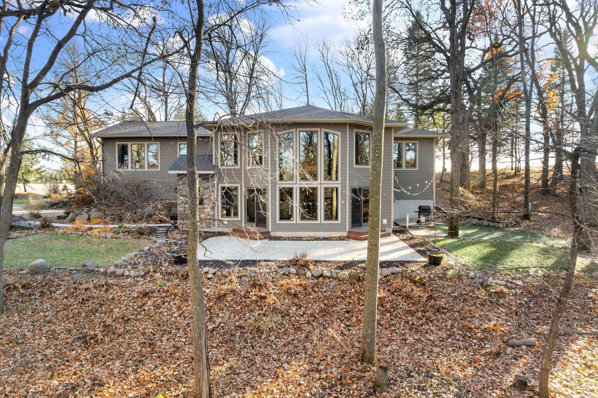 Albert Lea, MN 56007,72203 Wineglass RD