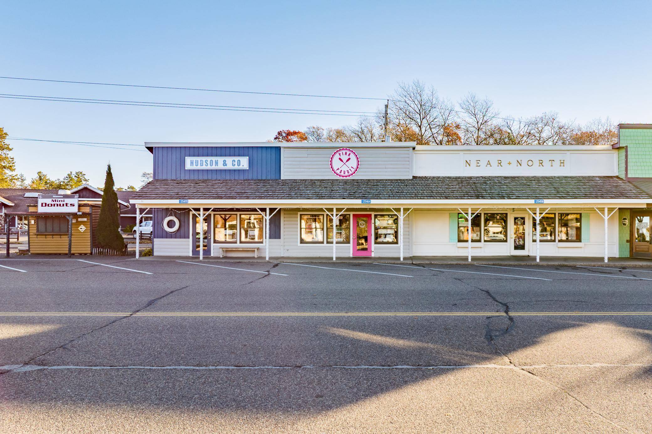Nisswa, MN 56468,25464 Main ST
