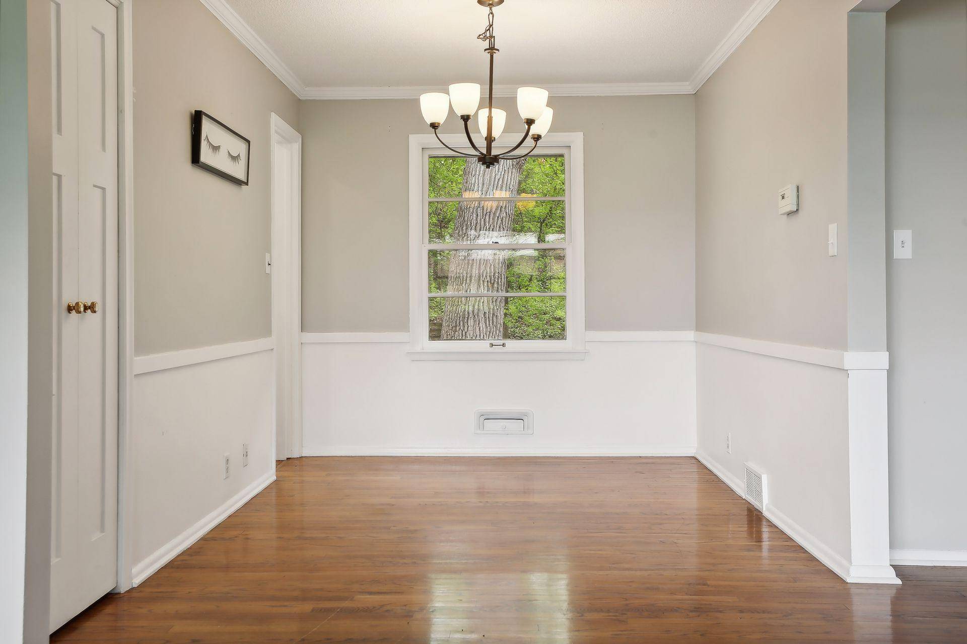 Edina, MN 55435,4513- Laguna DR