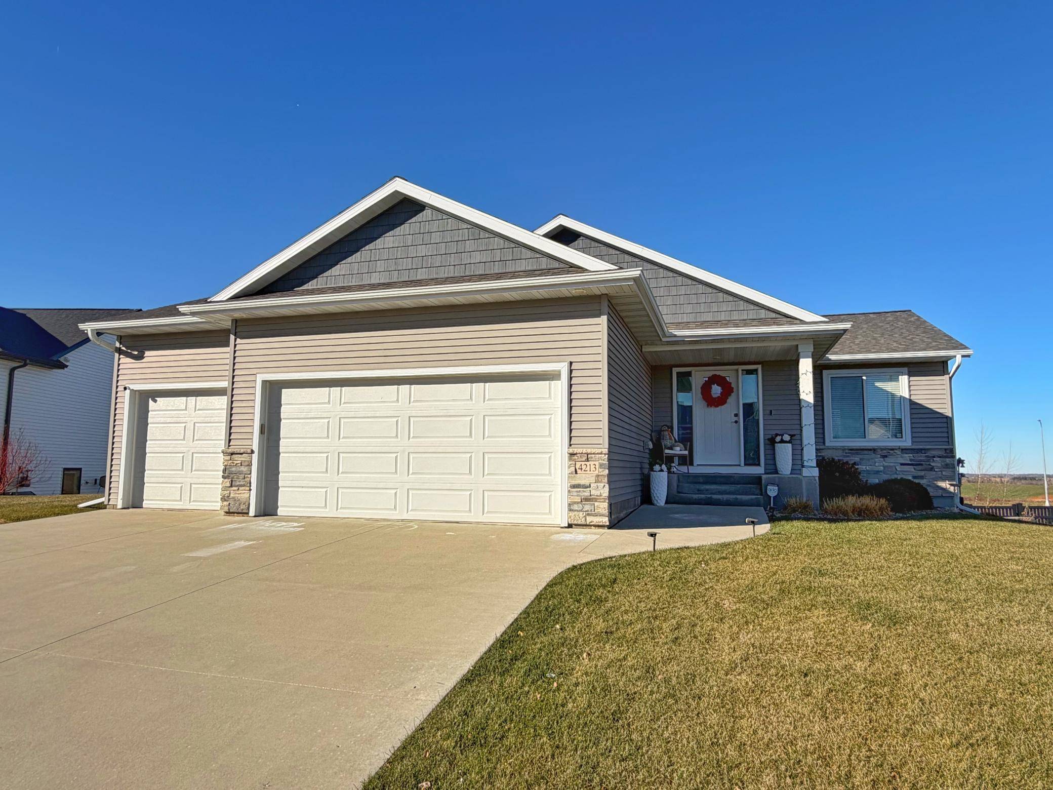 Rochester, MN 55901,4213 Silver Ridge PL NW